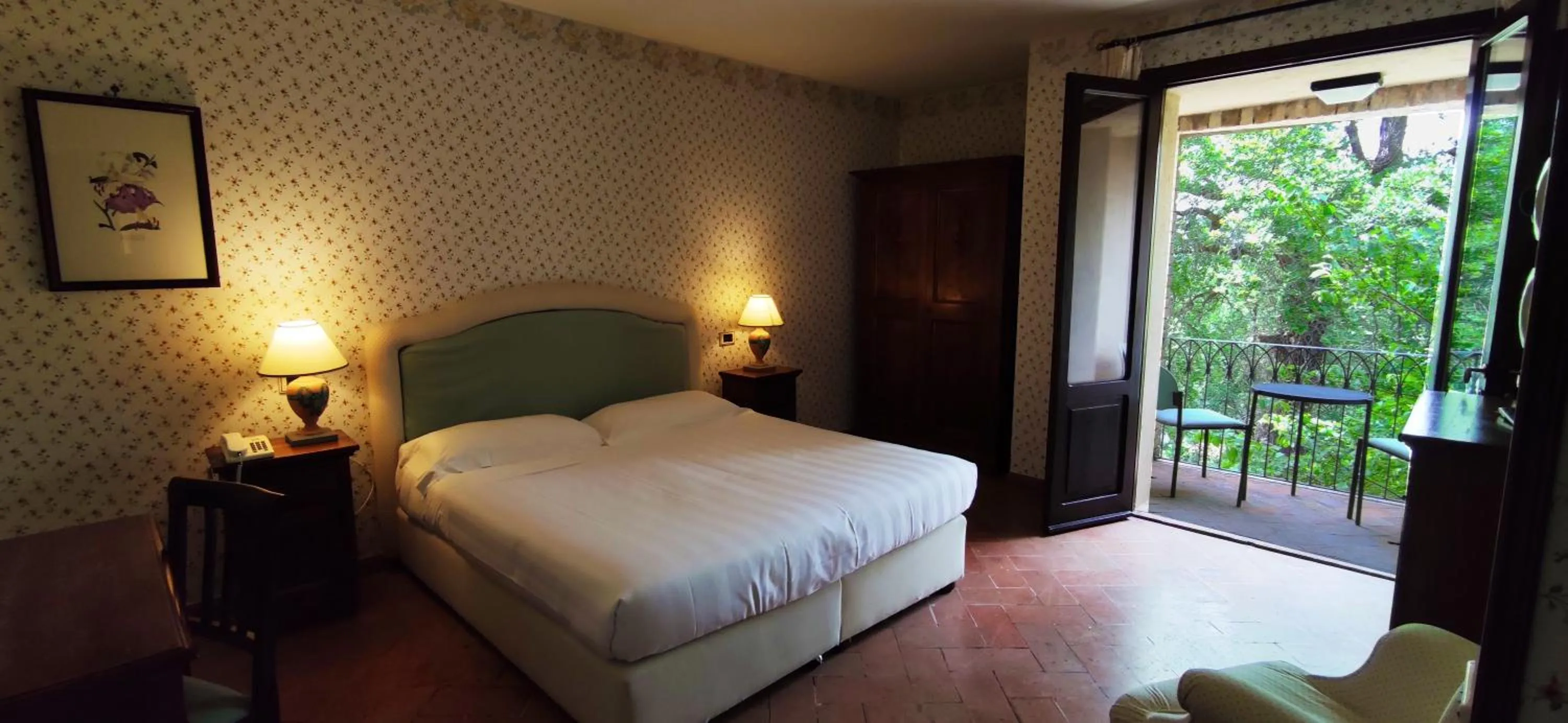Bedroom, Bed in Relais Il Canalicchio Country Resort & SPA