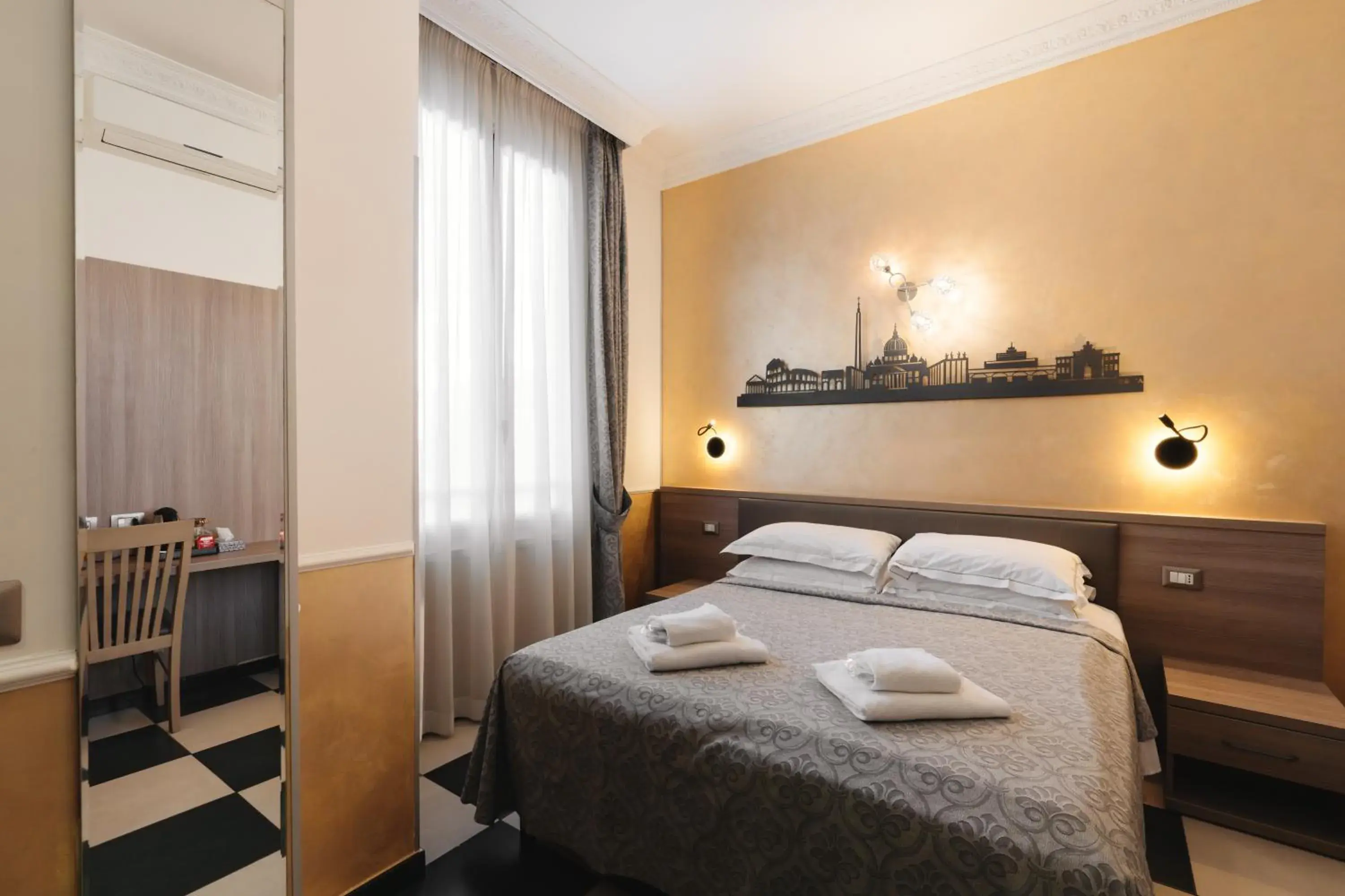Superior Single Room - single occupancy in Hotel Centro Cavour Roma Superior Single Room - single occupancy in Hotel Centro Cavour Roma