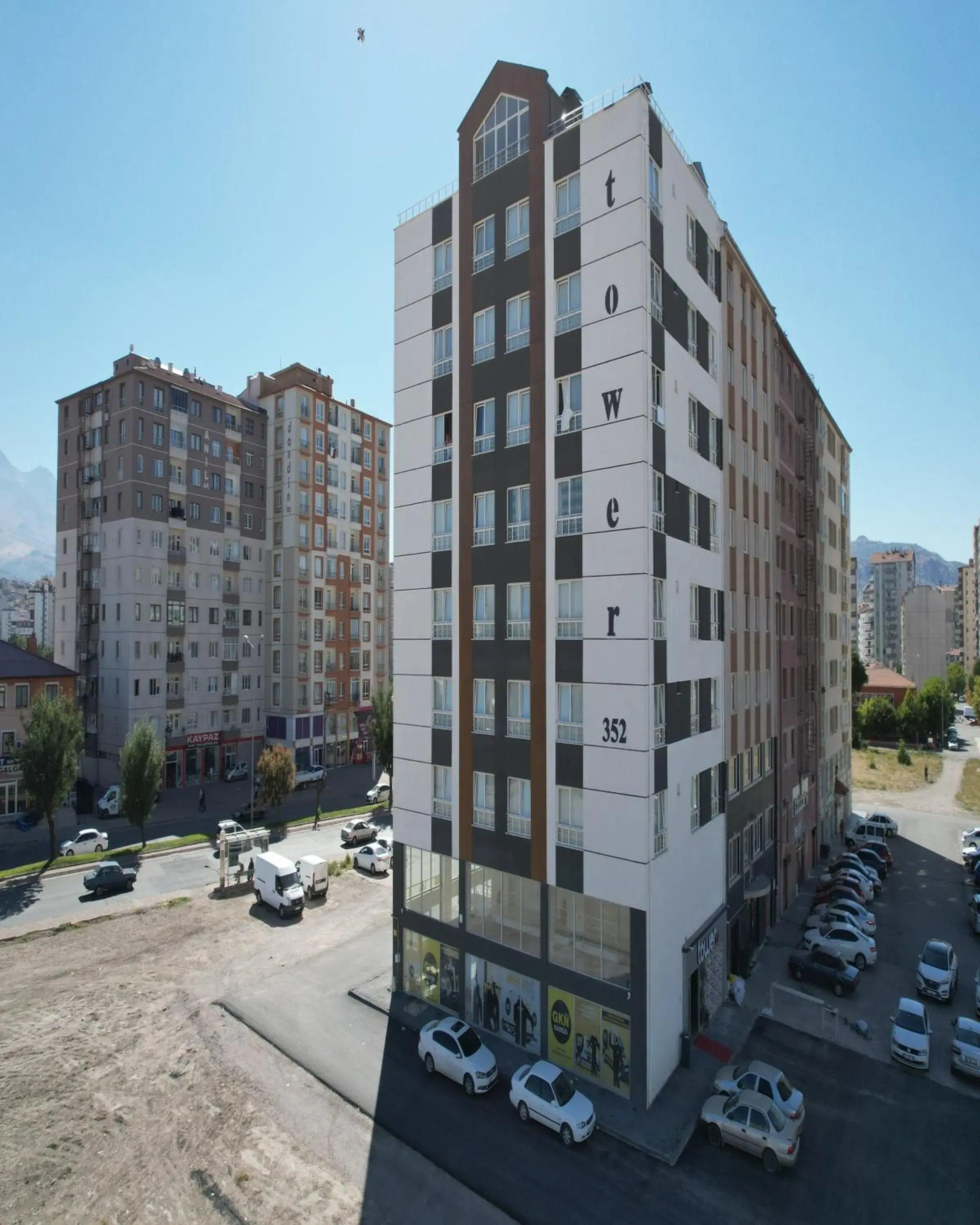 Property building in Tower352 Property building in Tower352