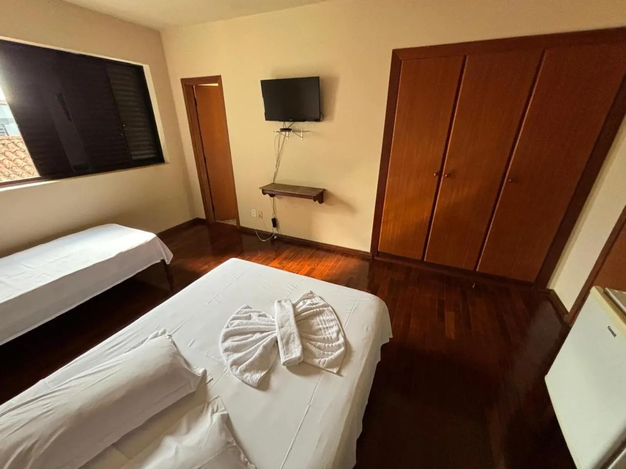 Bed in Hotel Candidez