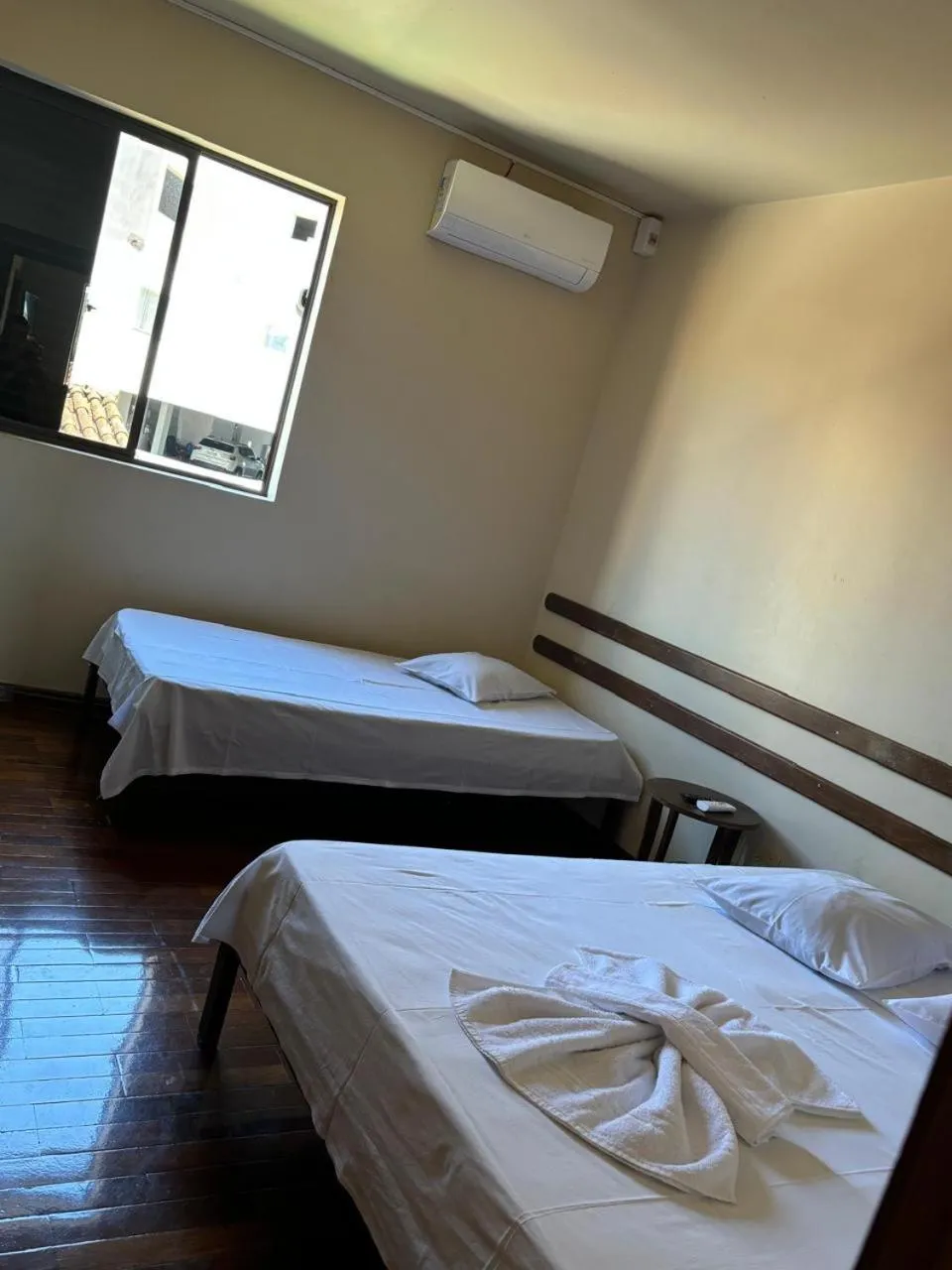 Bed in Hotel Candidez