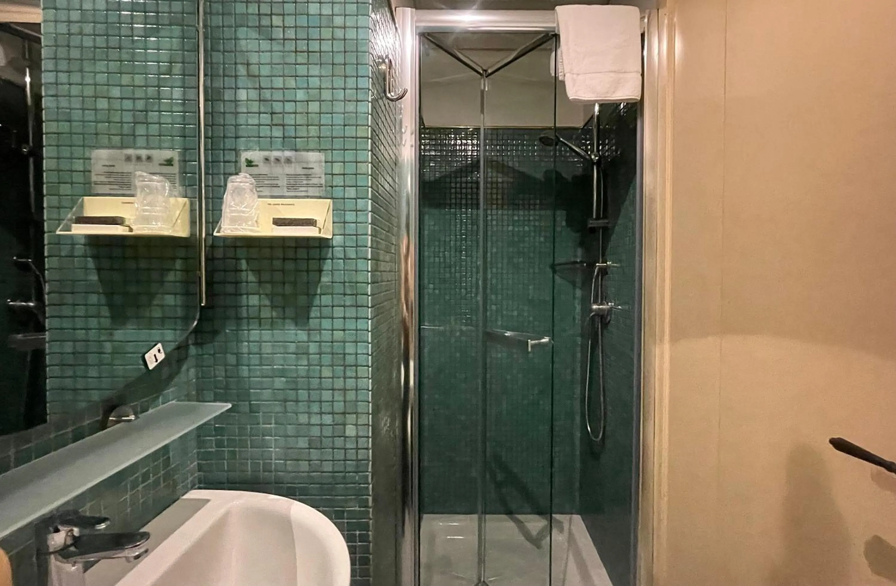 Bathroom in Lilium Boutique Hotel