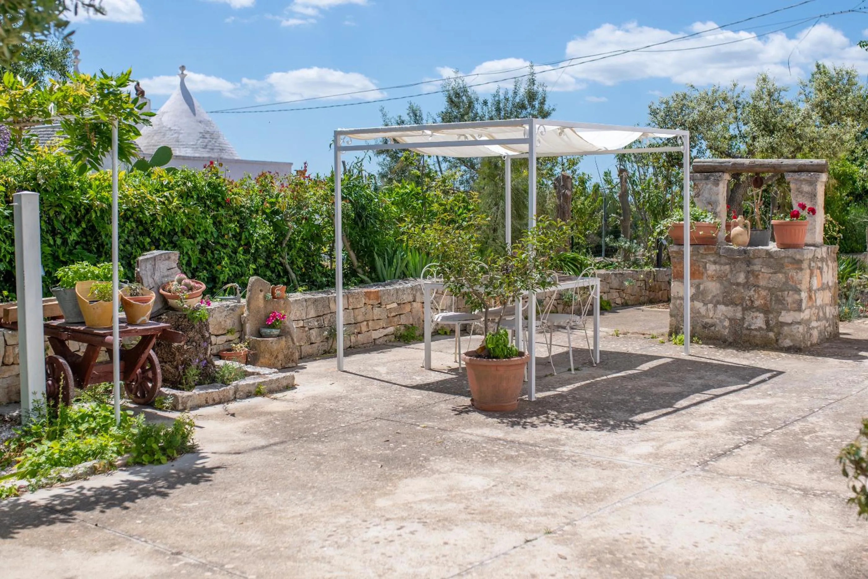 Patio in La Casèdde