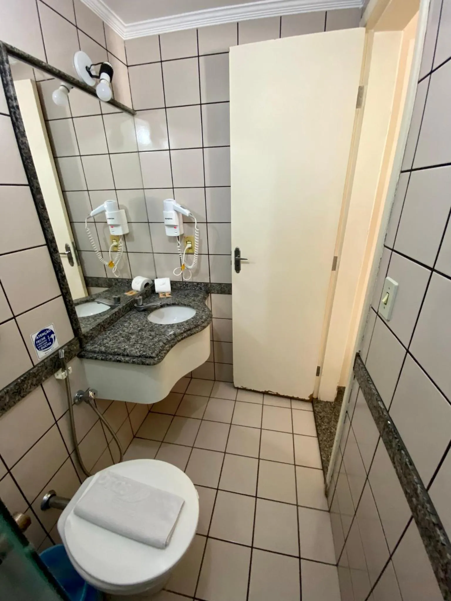 Bathroom in Villas diRoma Hotel