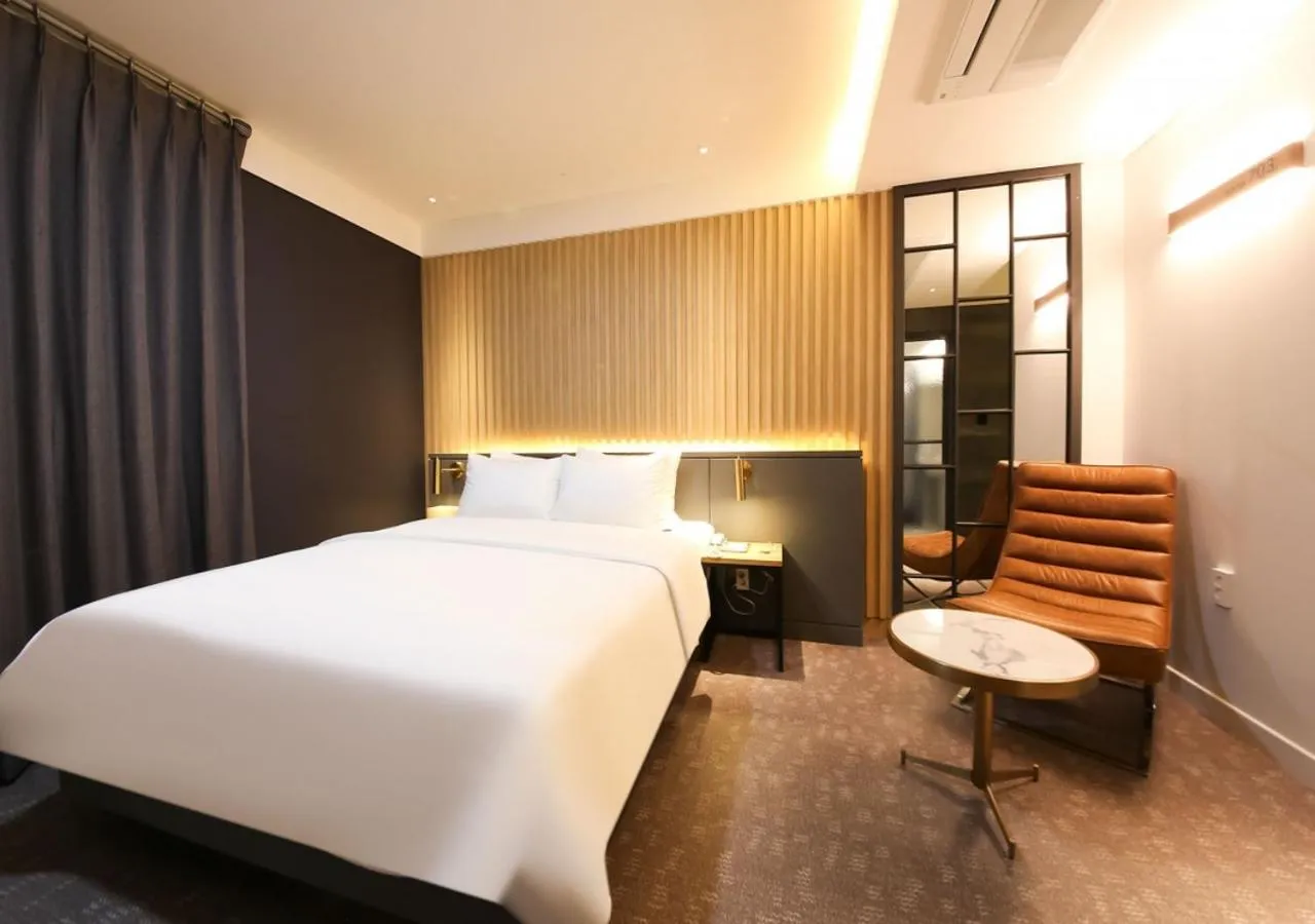 Bed in West In Hotel Yeosu