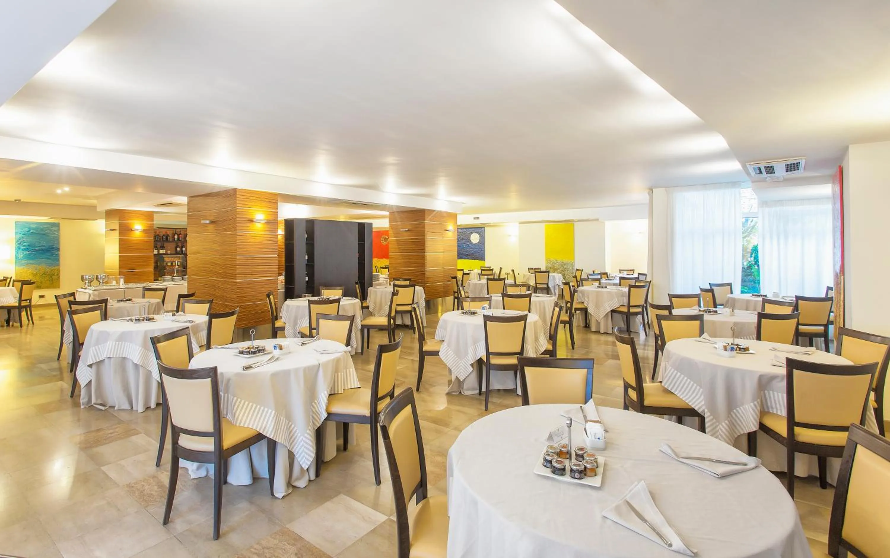 Restaurant/places to eat in Virgilio Grand Hotel