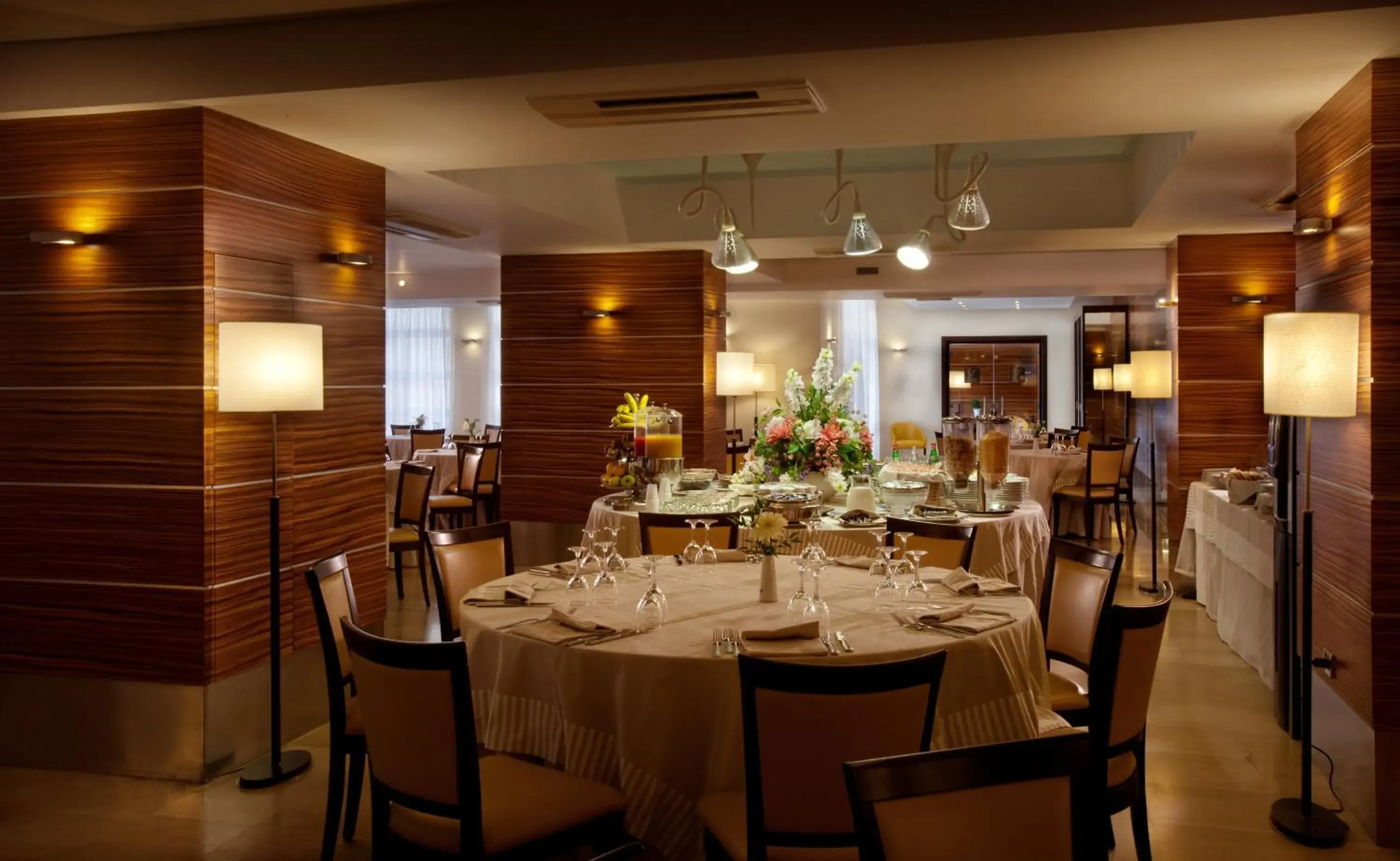 Restaurant/places to eat in Virgilio Grand Hotel Restaurant/places to eat in Virgilio Grand Hotel