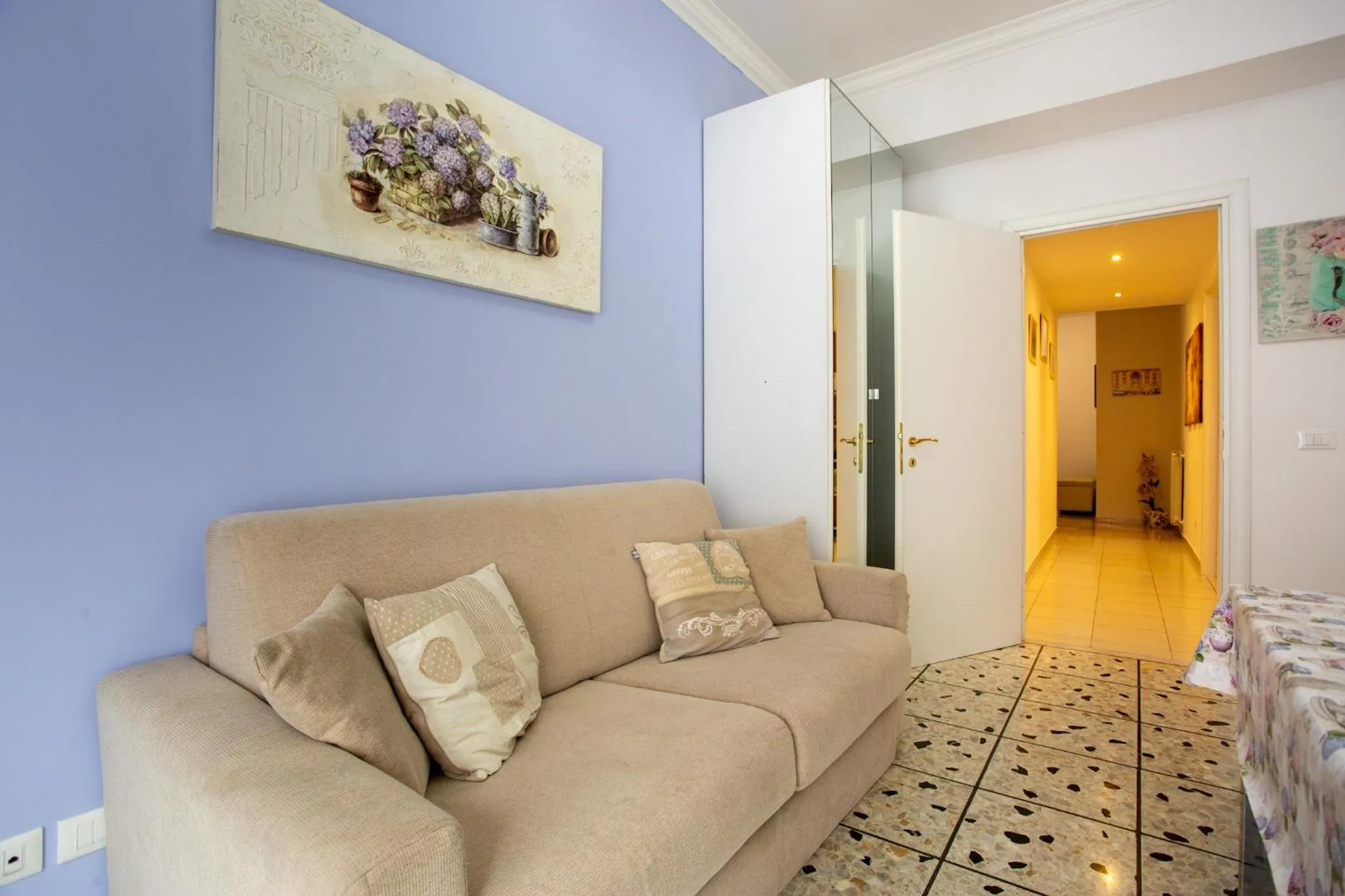 Living room in Vatican Station