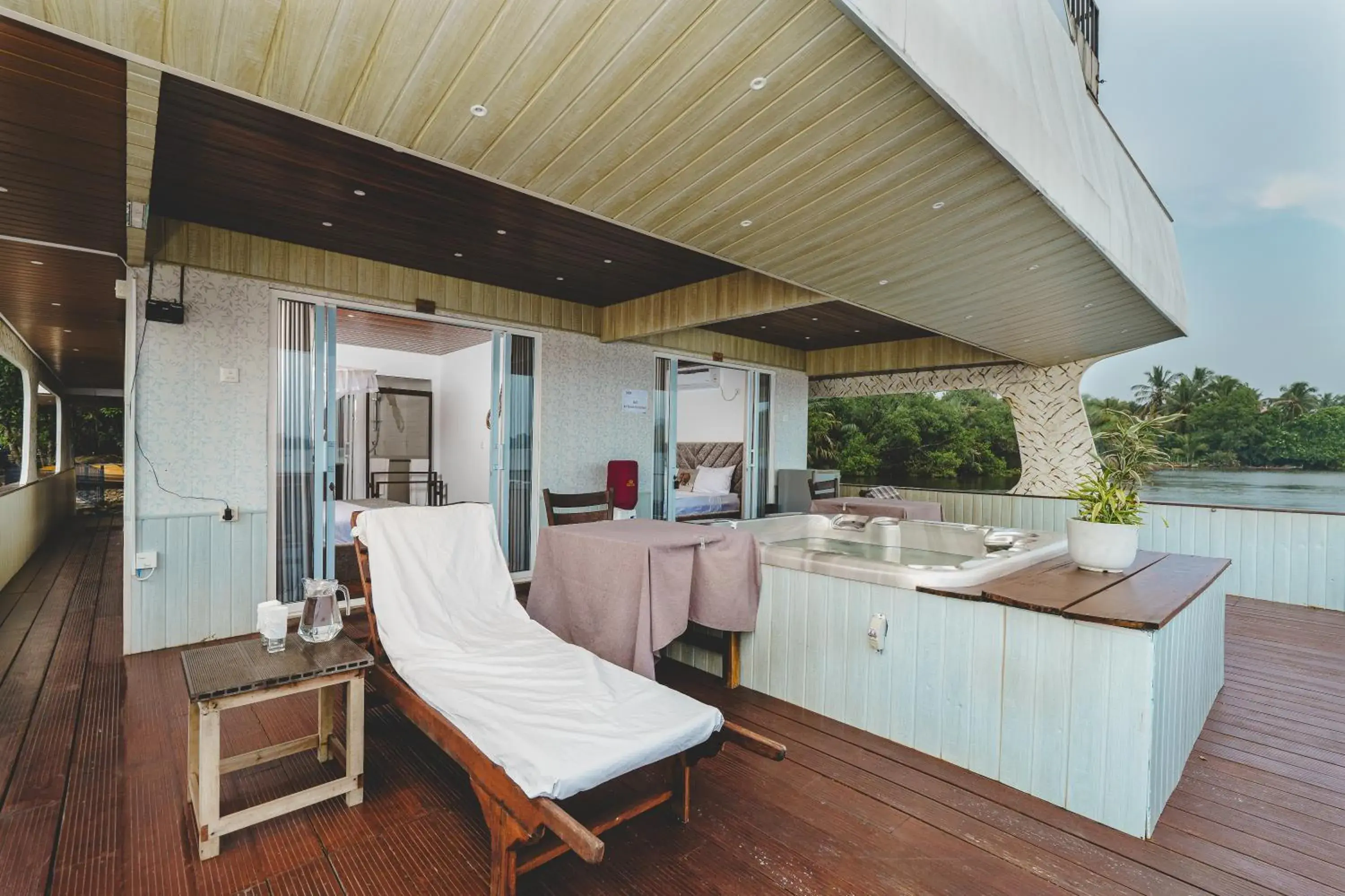 Seasons in River View Villas Seasons in River View Villas