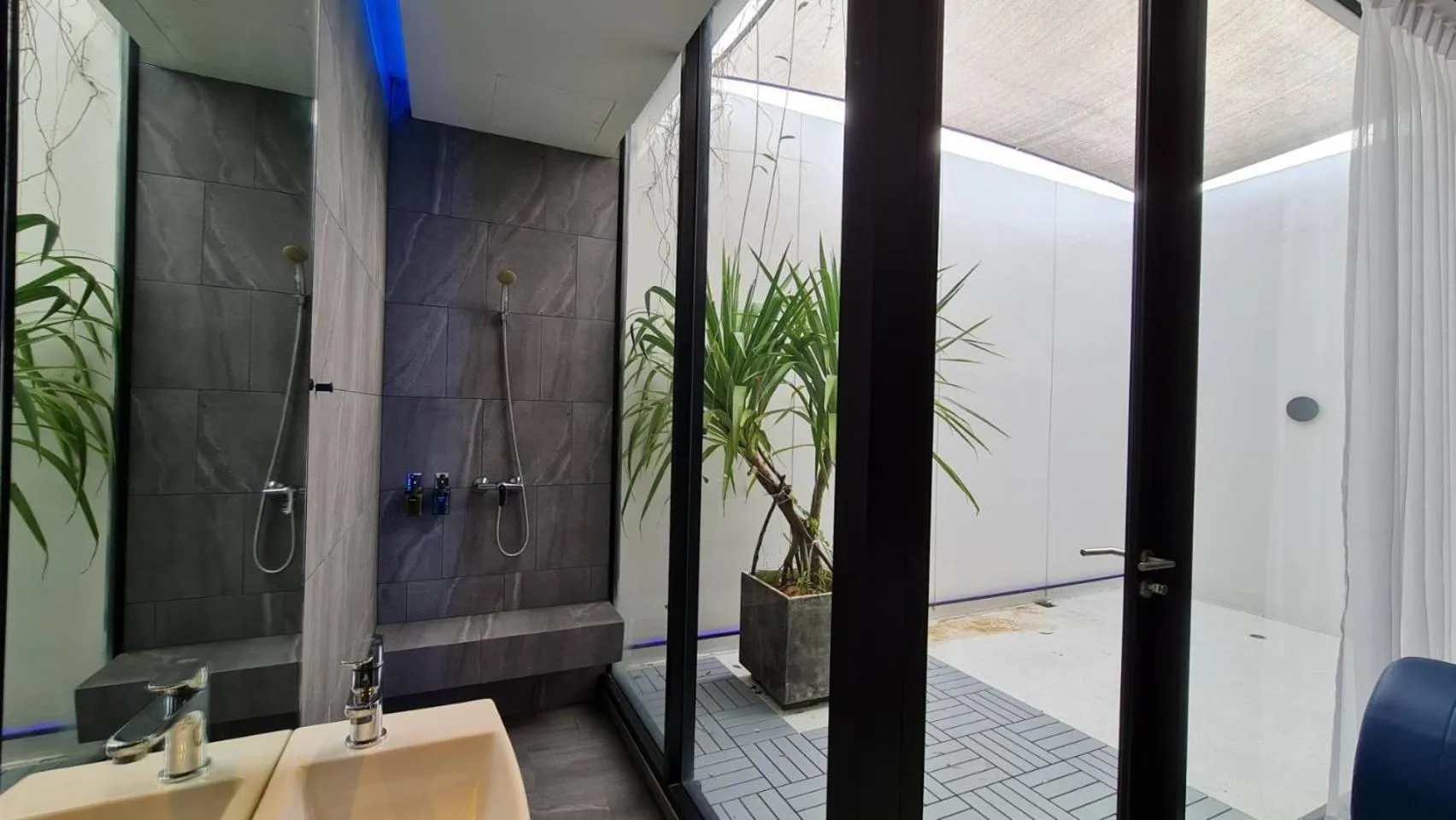 Bathroom in INNLUXPHUKET