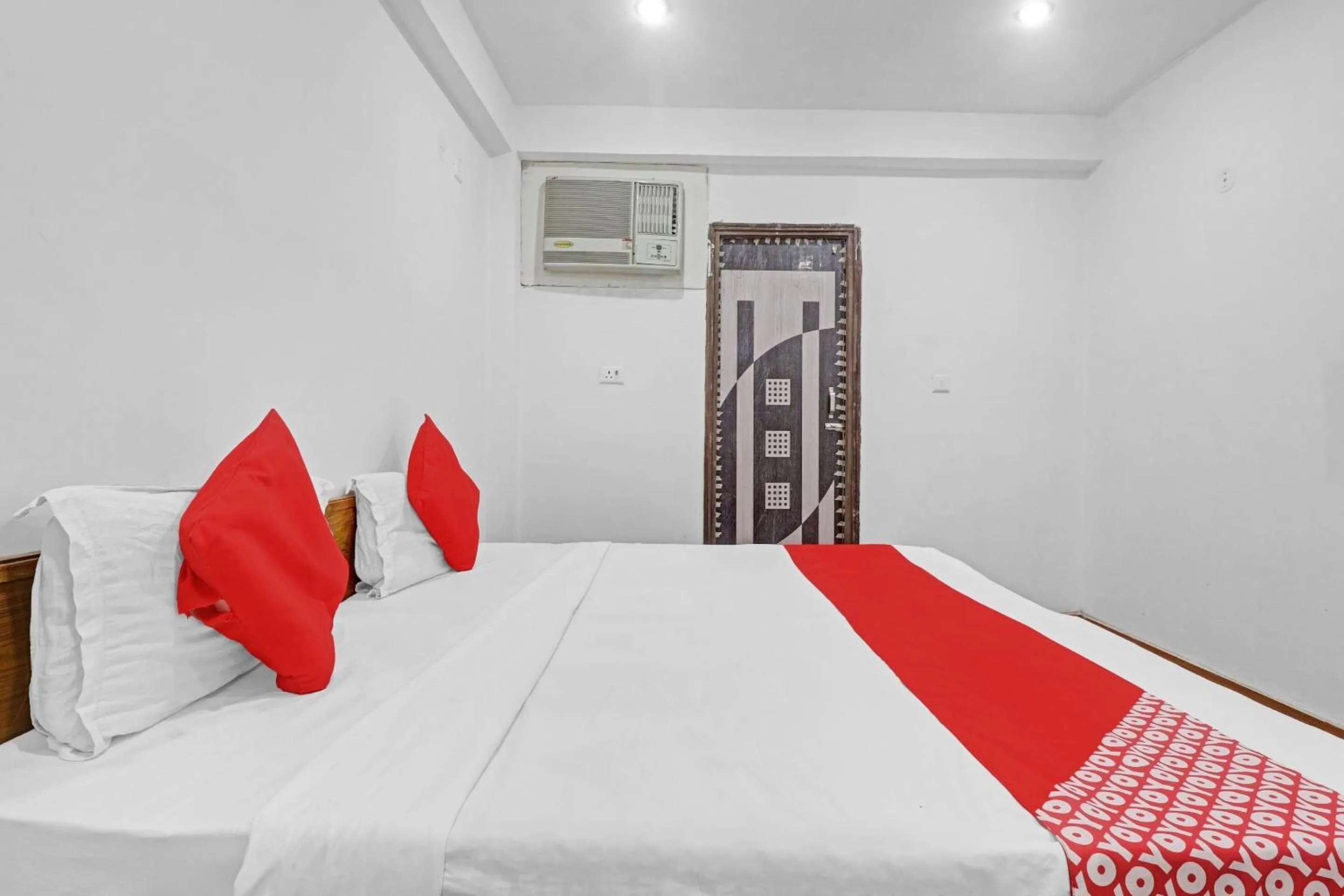 Bedroom, Bed in ALX Townhouse