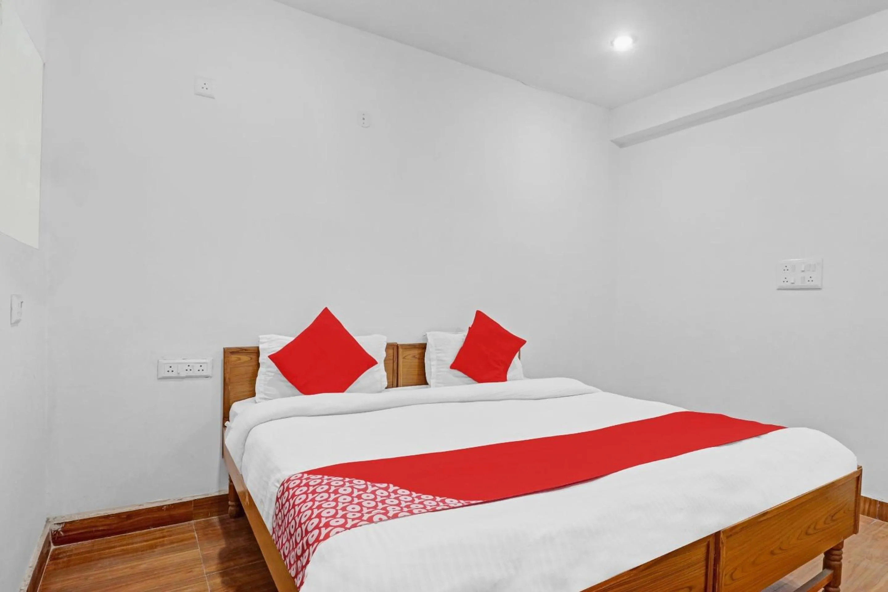 Bedroom, Bed in ALX Townhouse