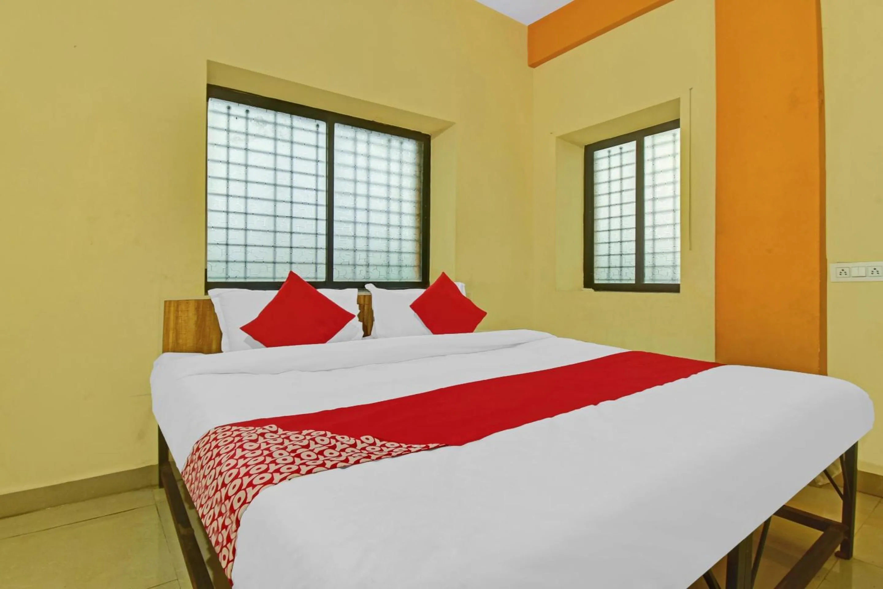 Bathroom in Hotel O Golden Key