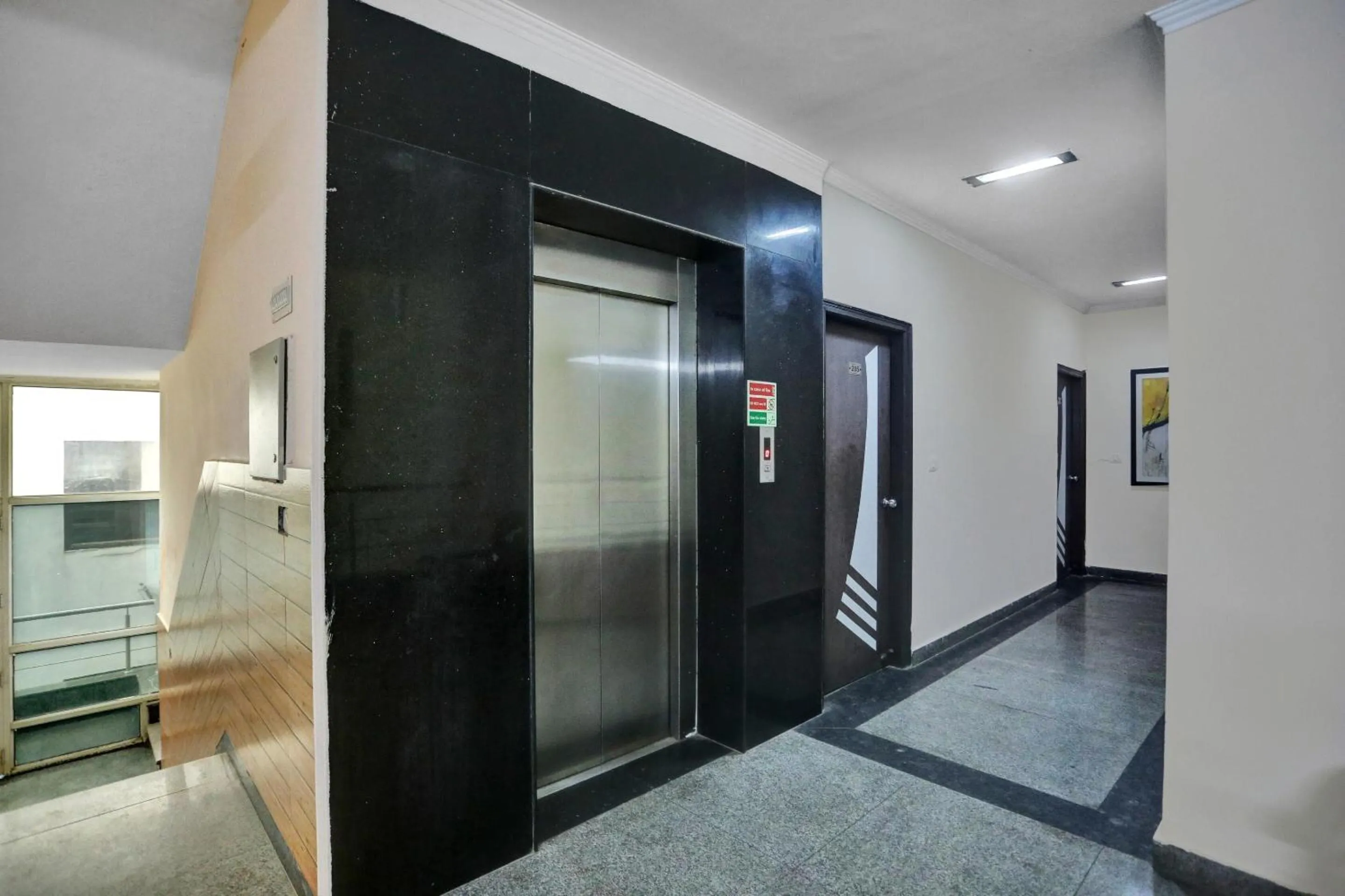 Lobby or reception in Townhouse Happy Keys Near Iskcon Temple Noida