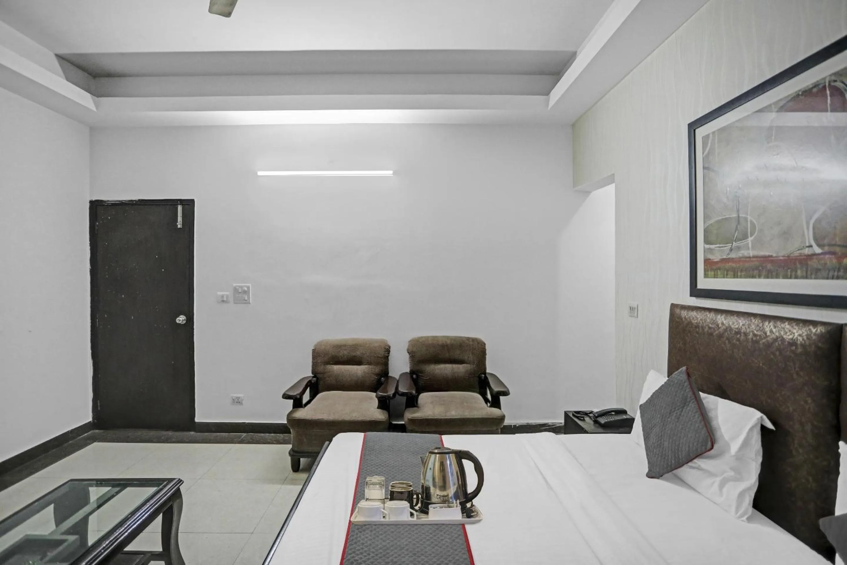 Bedroom in Townhouse Happy Keys Near Iskcon Temple Noida
