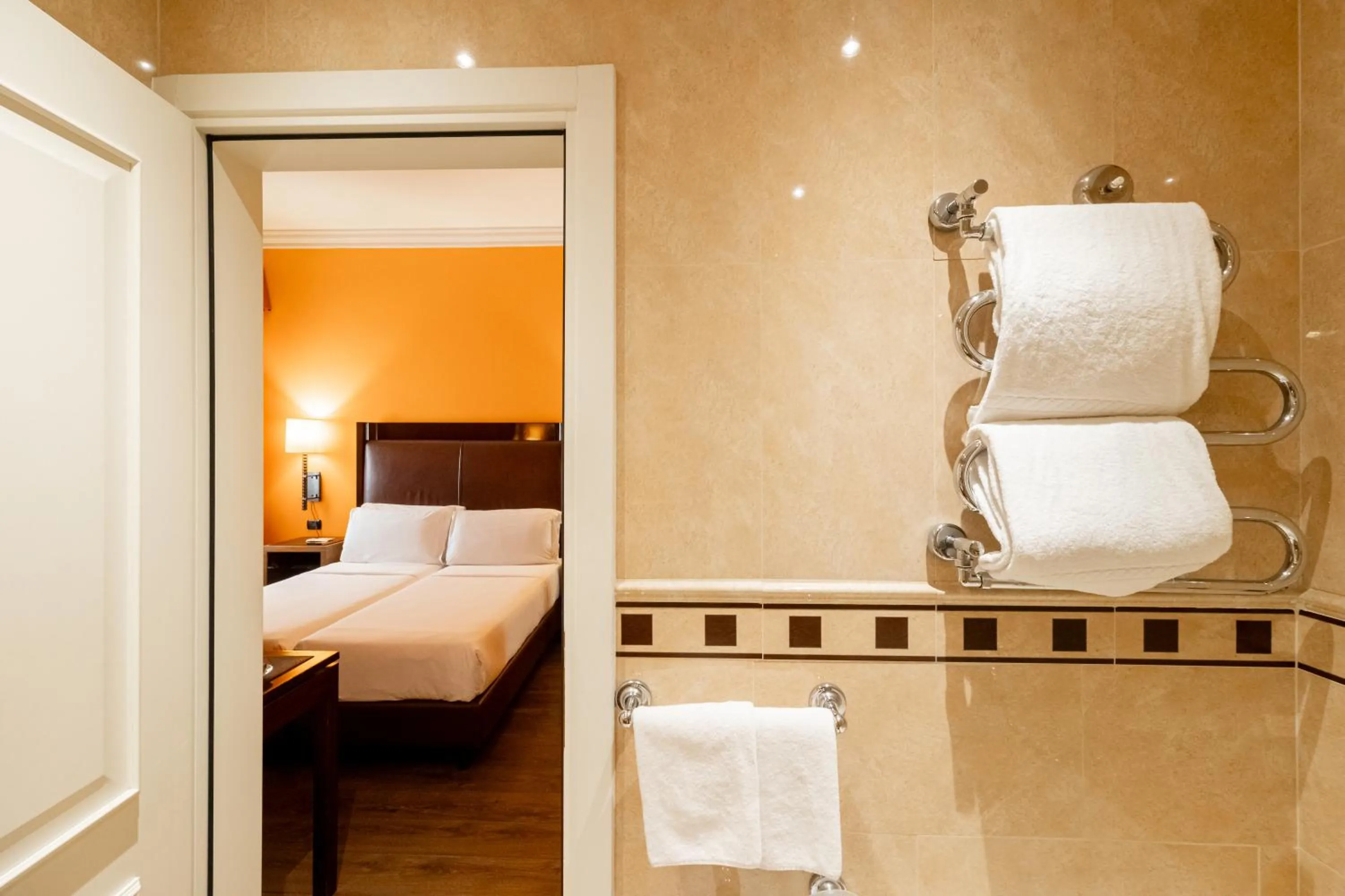 Bed in Allegroitalia San Gallo Firenze