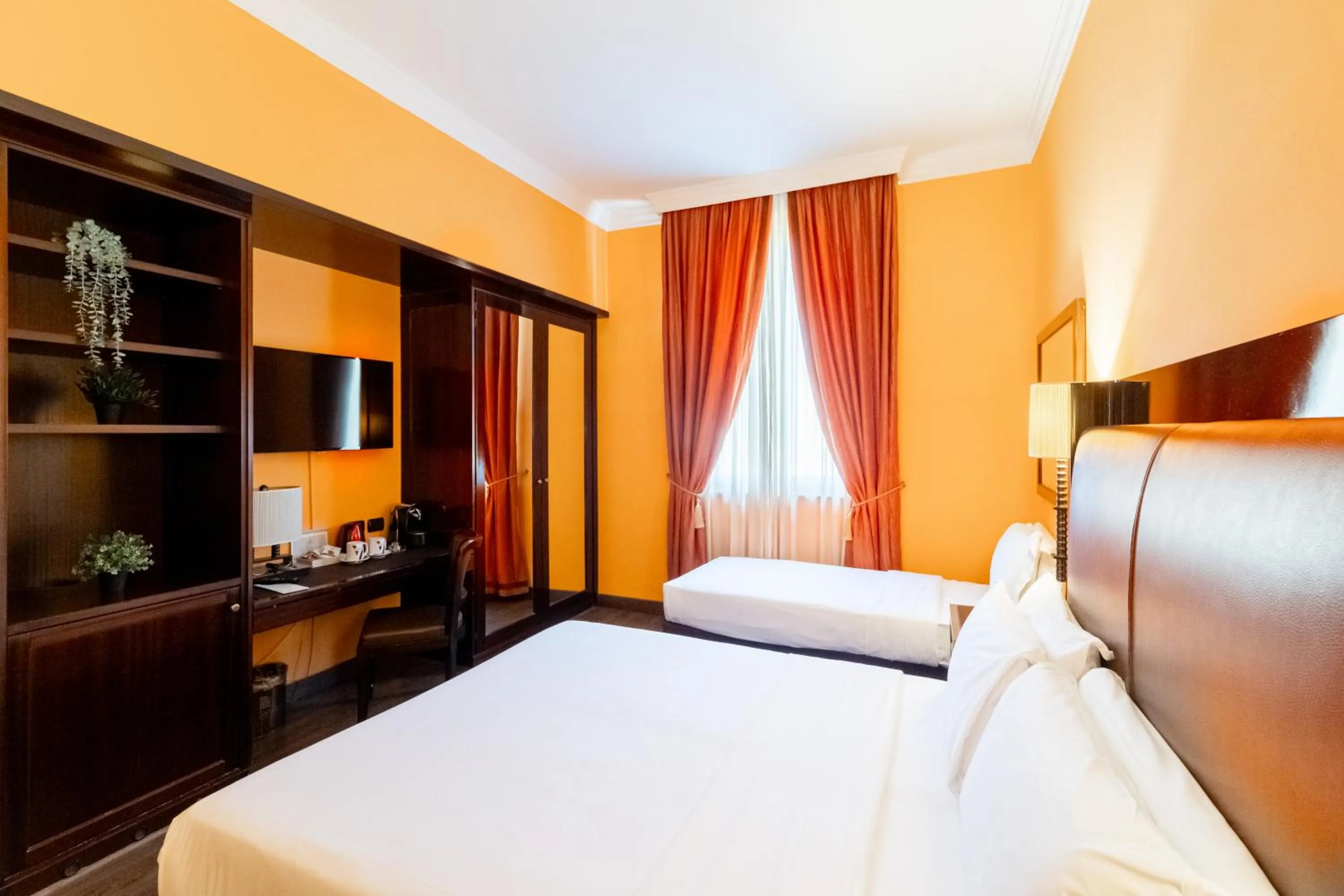 Bed in Allegroitalia San Gallo Firenze