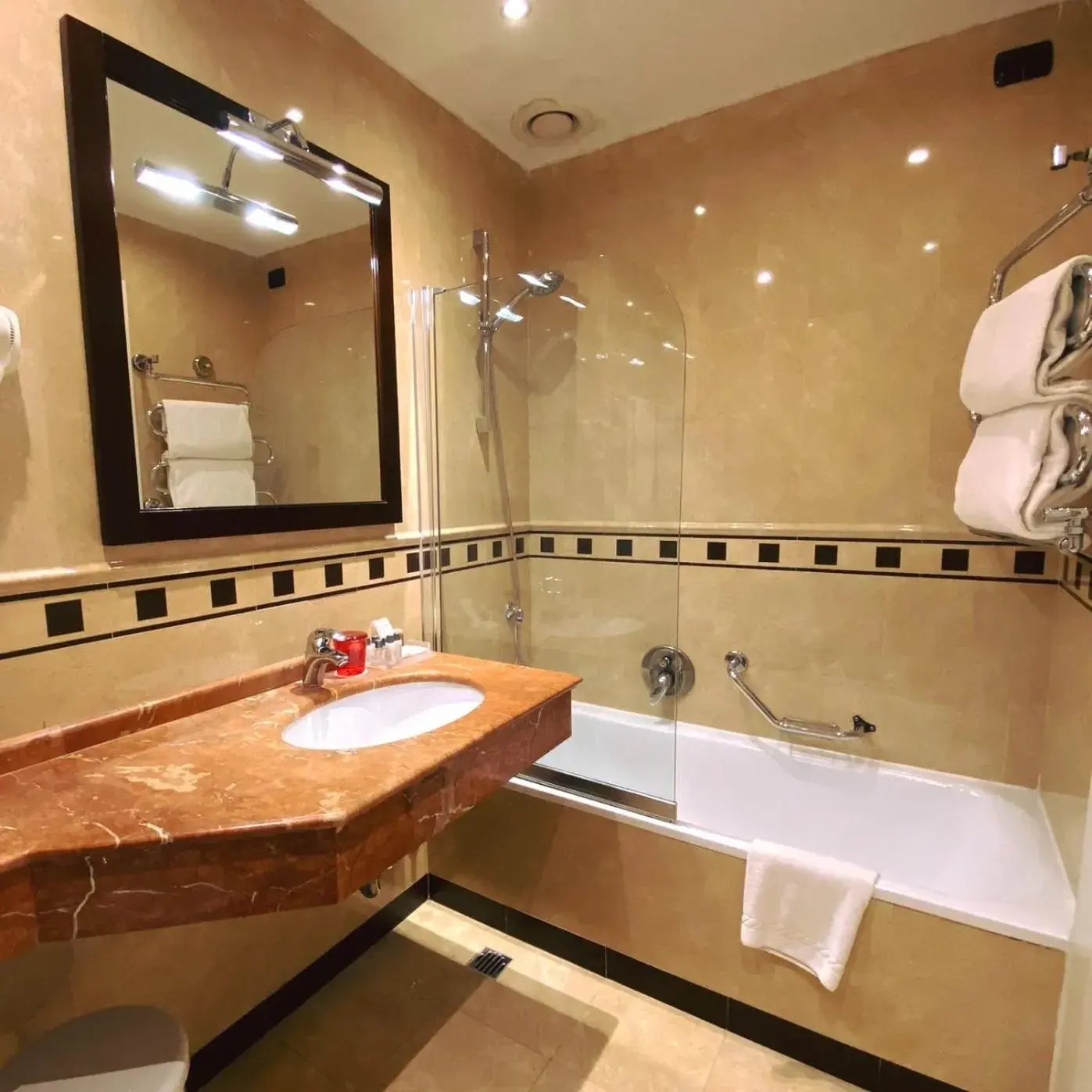 Superior Double or Twin Room in Allegroitalia San Gallo Firenze Superior Double or Twin Room in Allegroitalia San Gallo Firenze