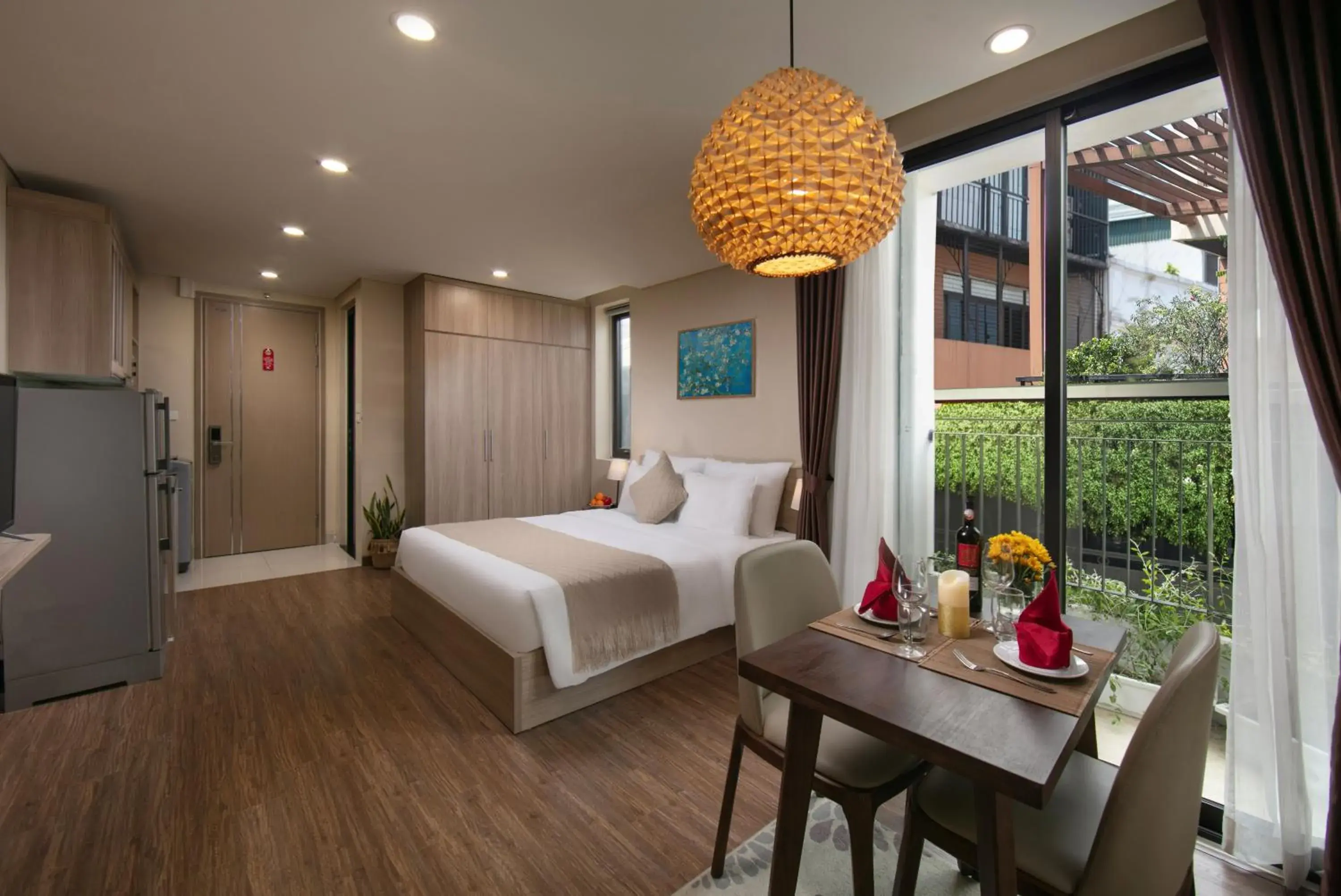 Bed in HB Serviced Apartment - Lạc Long Quân Bed in HB Serviced Apartment - Lạc Long Quân