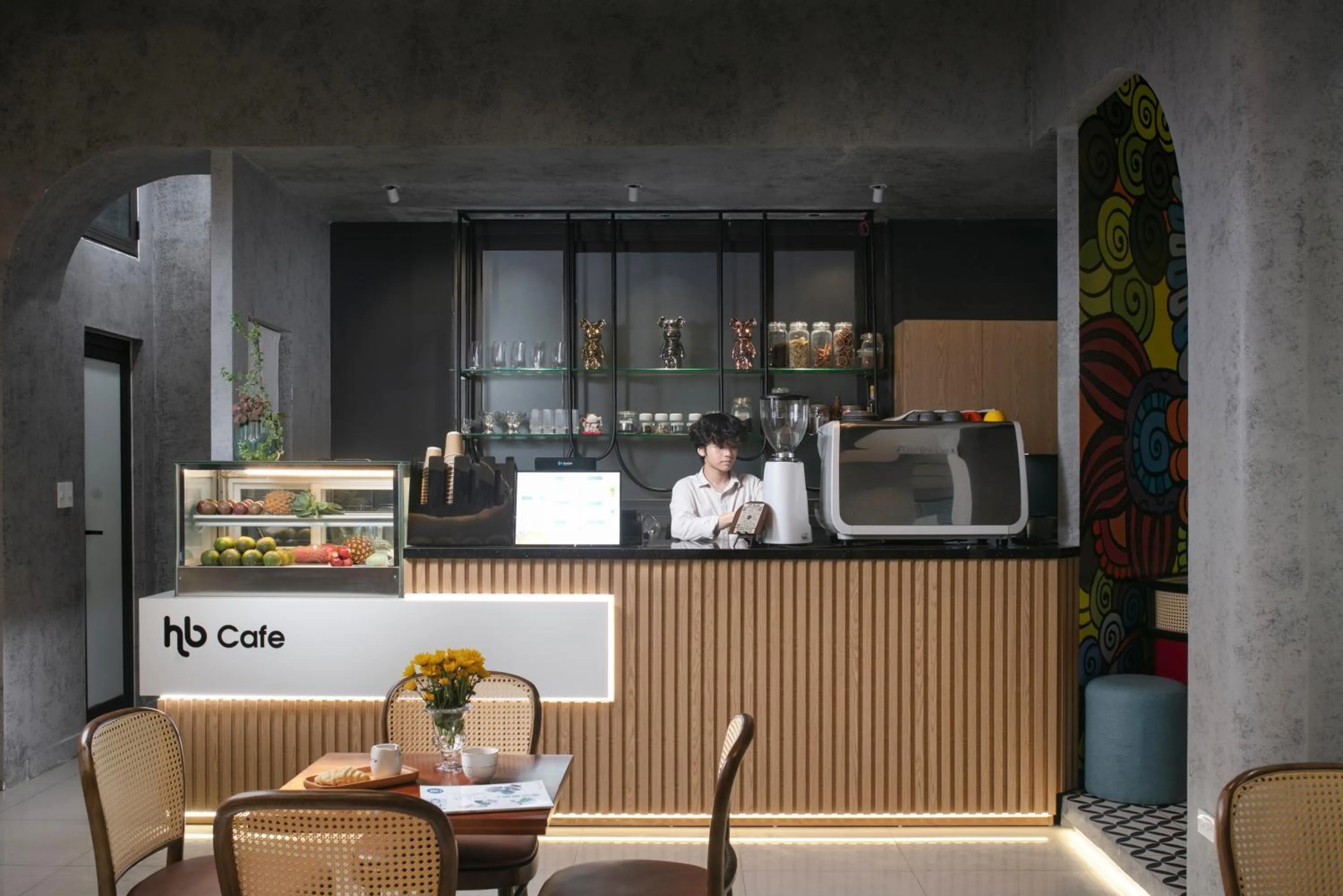 HB Serviced Apartment - Lạc Long Quân