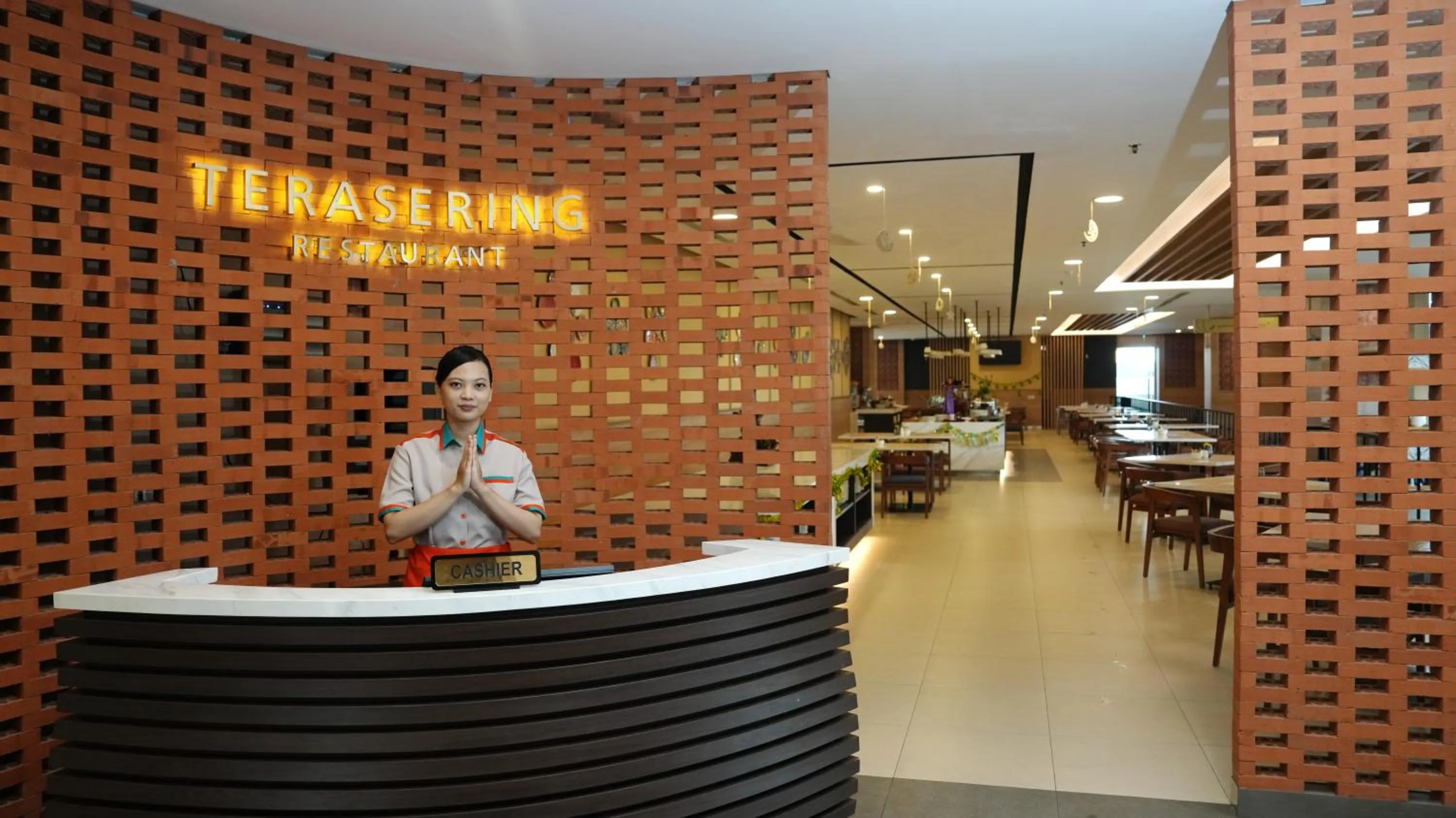 Restaurant/places to eat in Hotel Metland Smara Kertajati