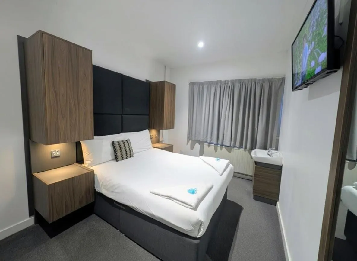 Photo of the whole room, Bed in Hotel Express Newcastle Gateshead