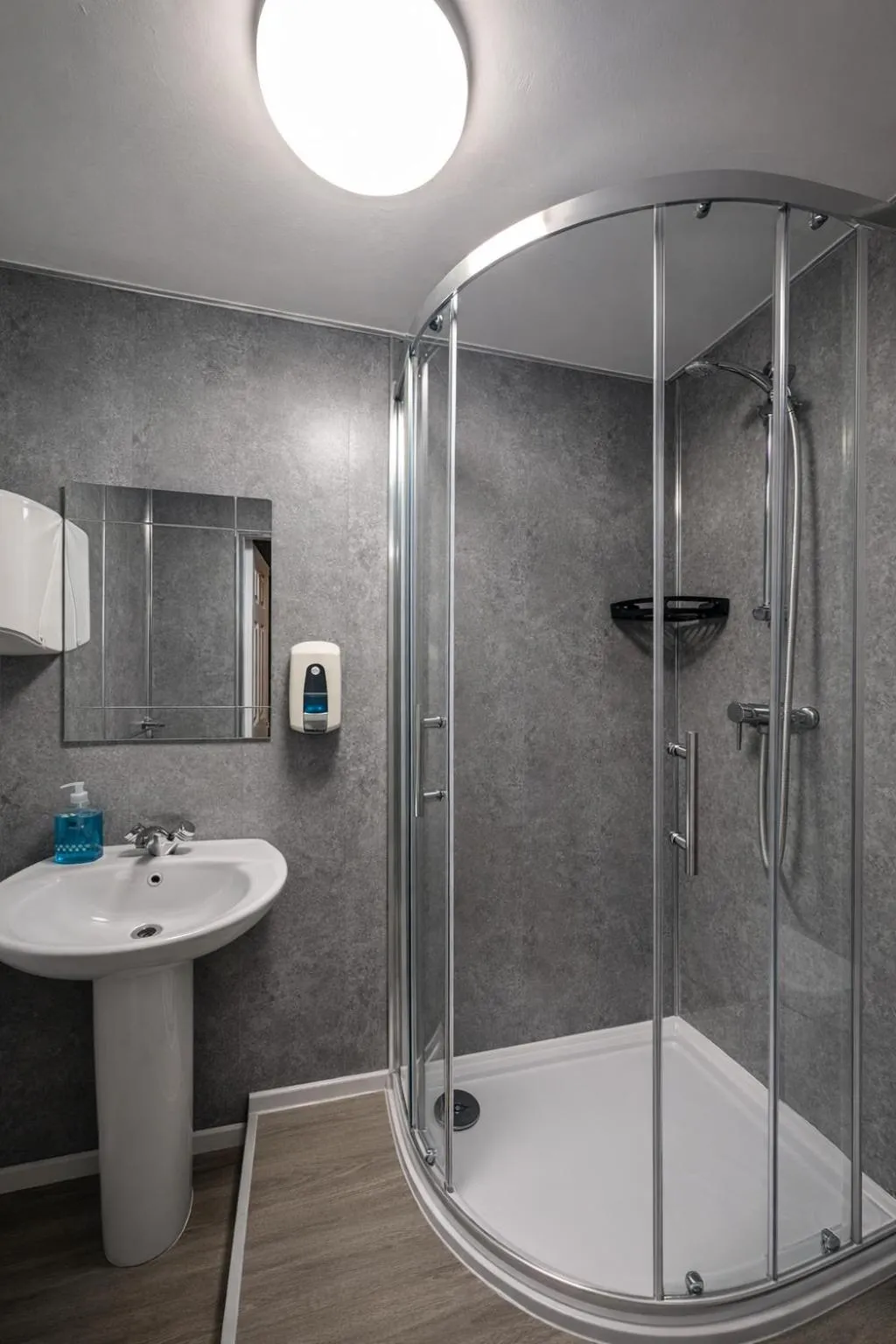 Shower in Hotel Express Newcastle Gateshead