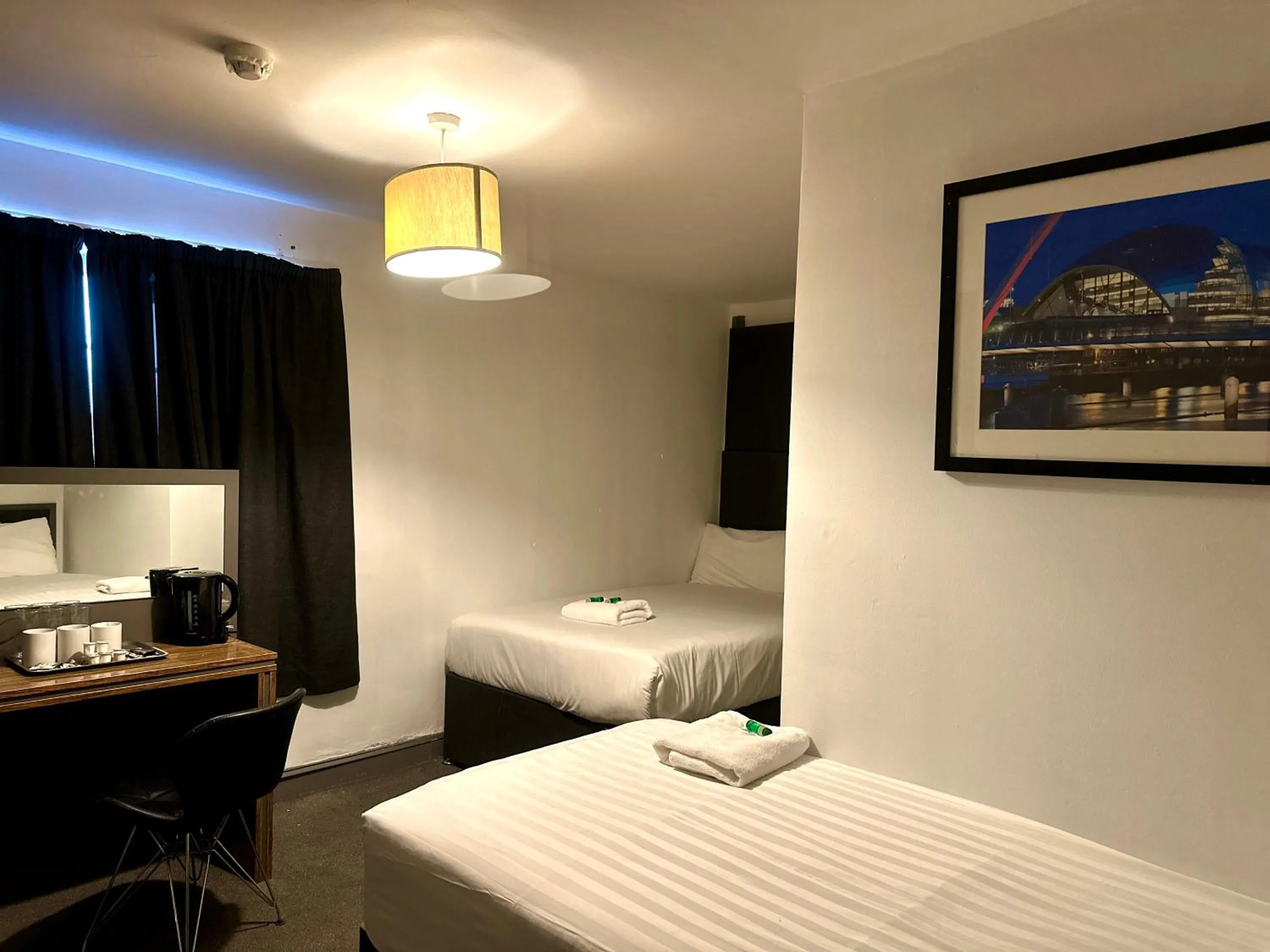 Bedroom, Bed in Hotel Express Newcastle Gateshead