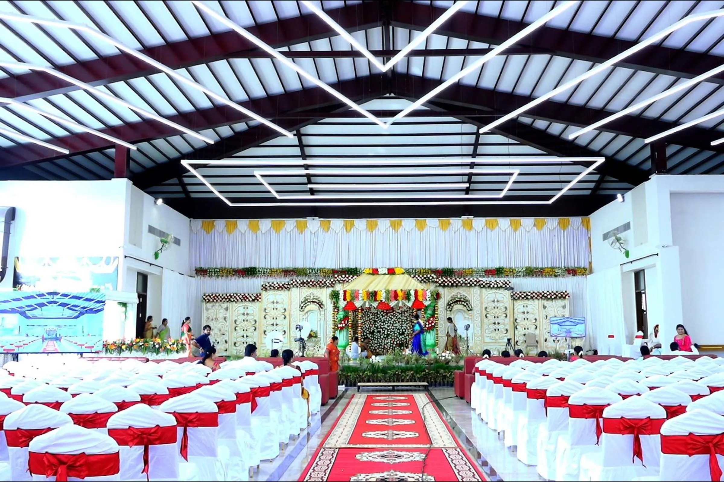 Banquet/Function facilities in Vistar Pavithra Vivaha Convention Hall