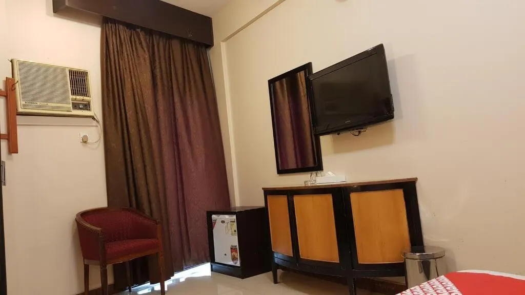 TV and multimedia in Rahab Hotel