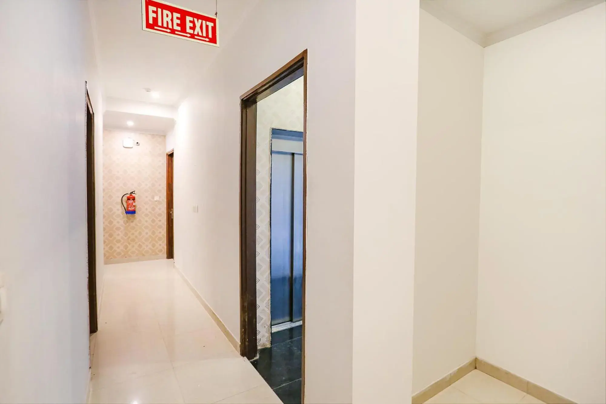 Lobby or reception in FabExpress Novel Suites - Nr Yashobhoomi Convention Centre Lobby or reception in FabExpress Novel Suites - Nr Yashobhoomi Convention Centre