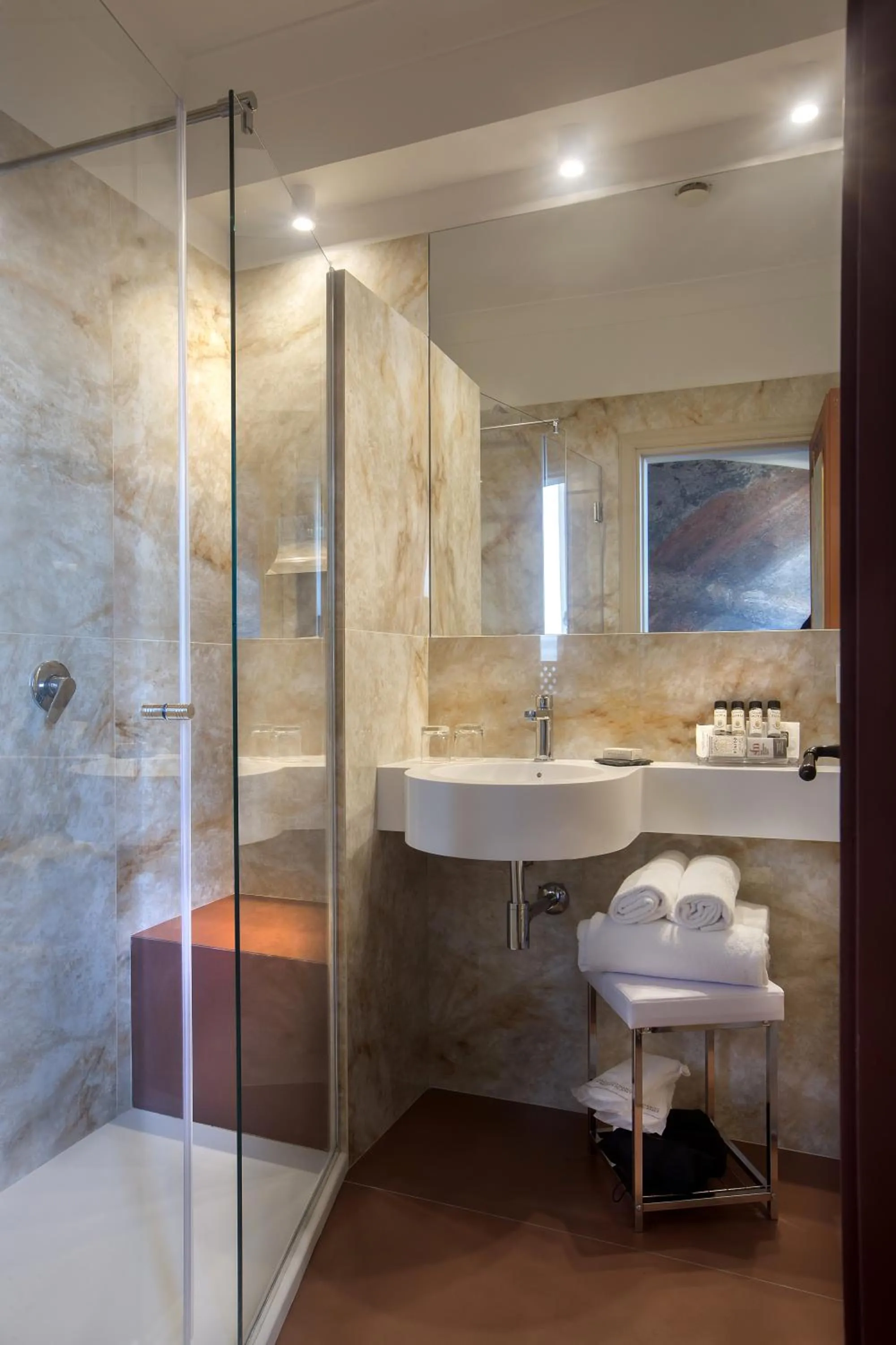 Bathroom in San Francesco al Monte