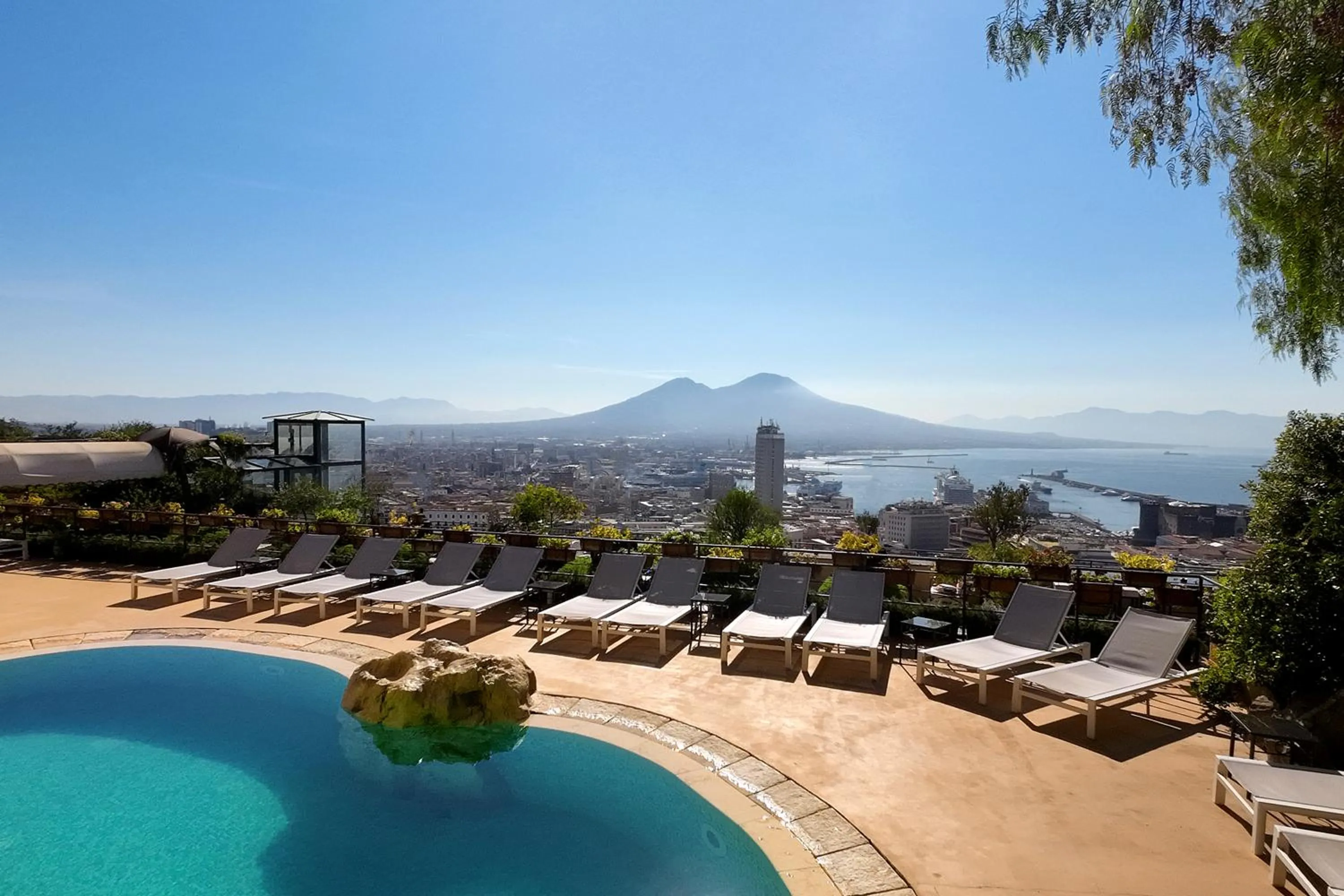 Swimming pool in San Francesco al Monte