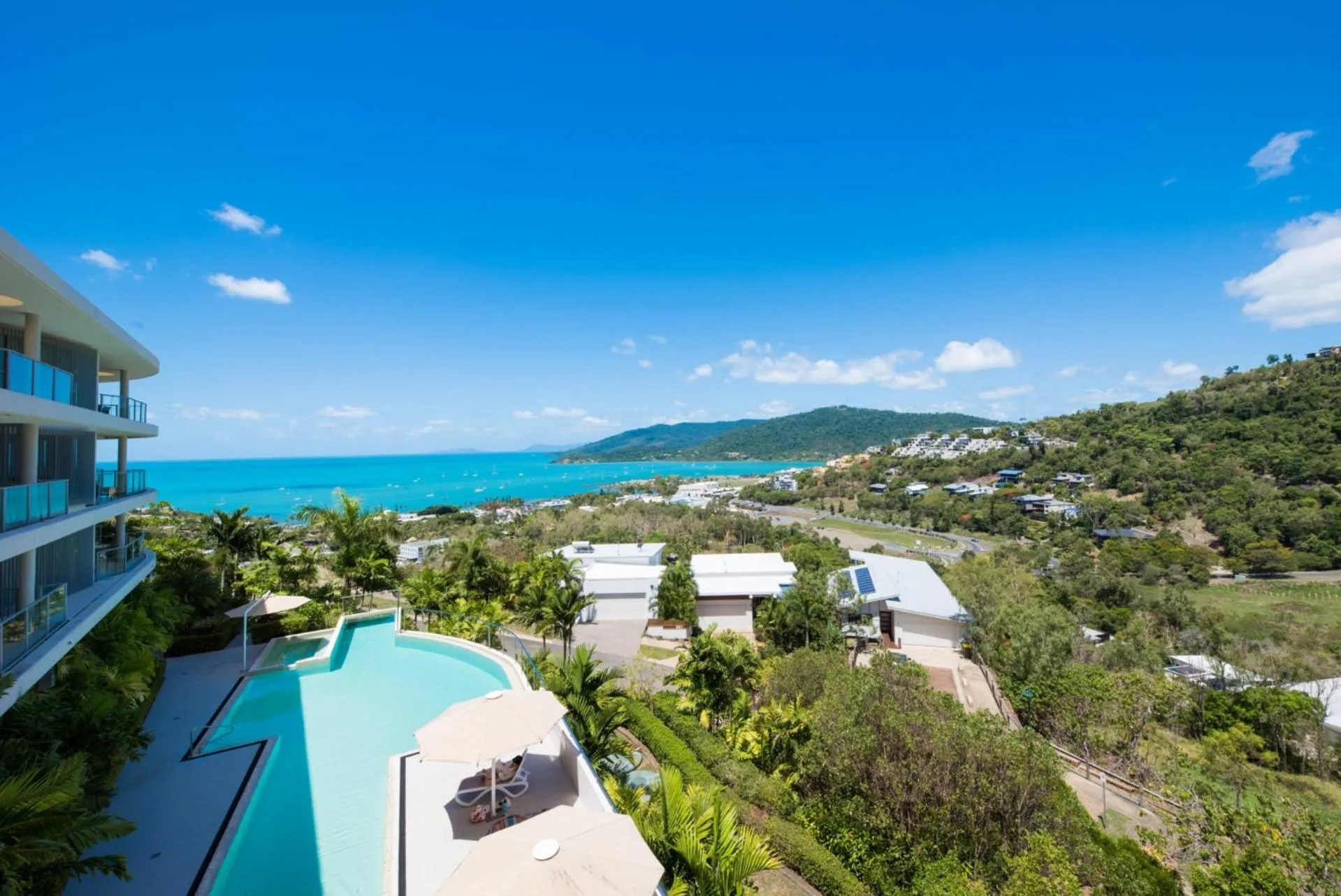 Ocean Dreams On Airlie - Studio Apartment