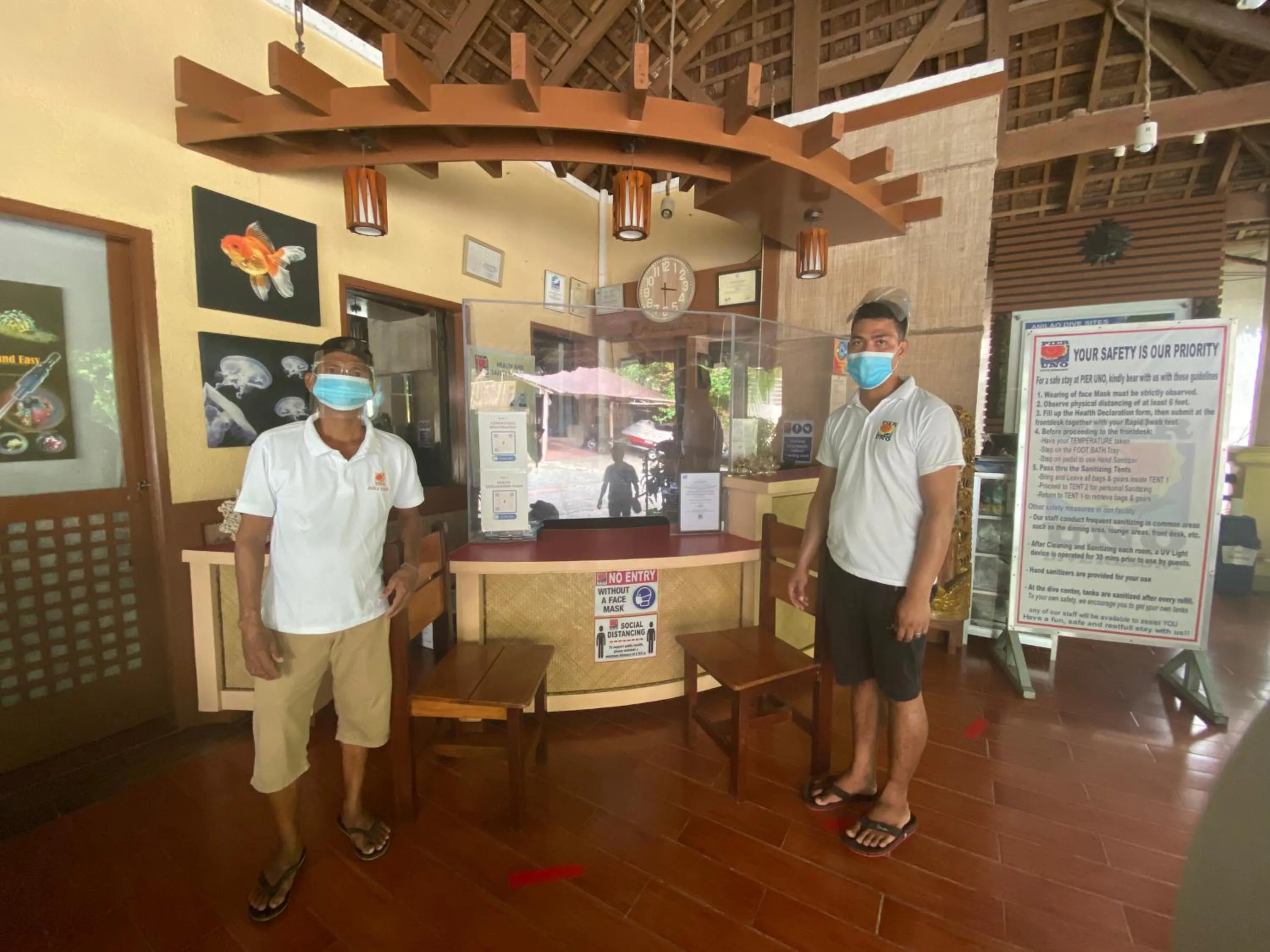 Staff in Pier Uno Dive Resort powered by Cocotel