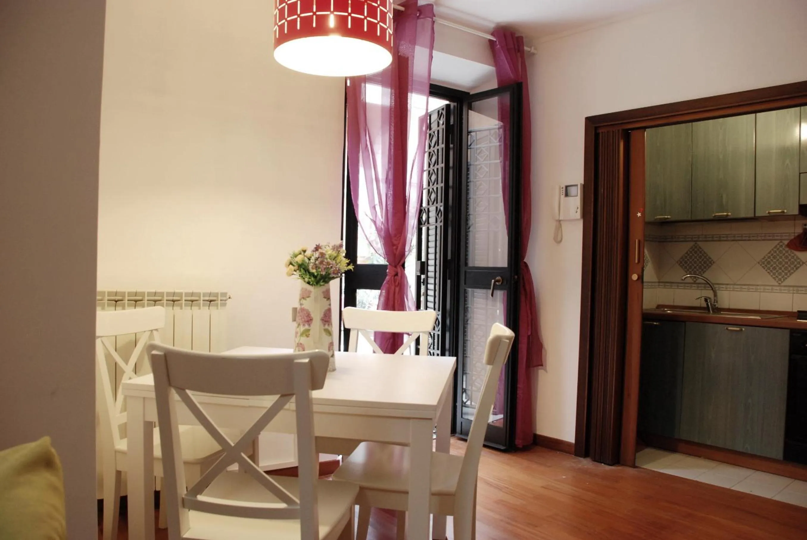 Dining area in Palazzo Velli Suites