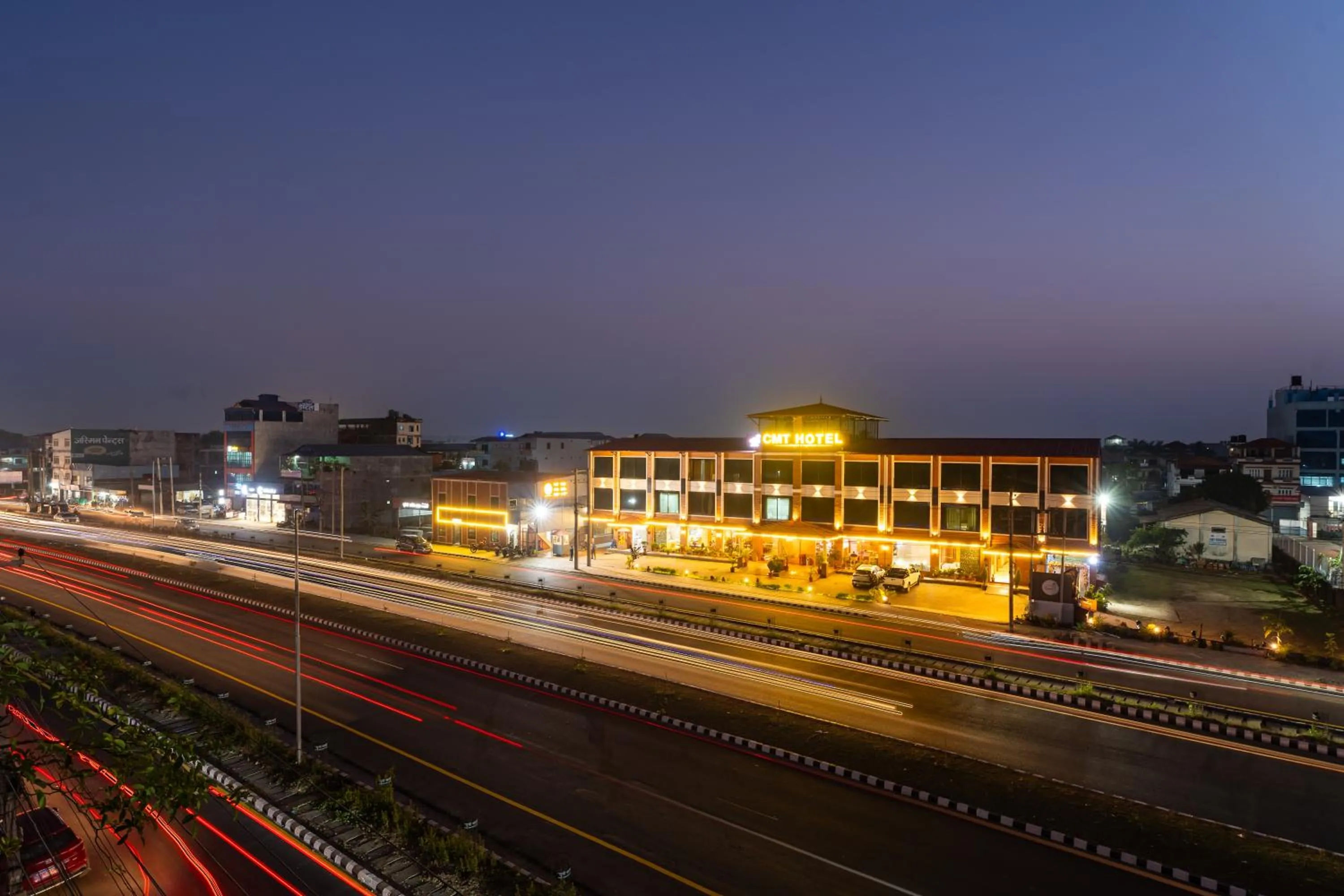 Chitwan Midtown Hotel