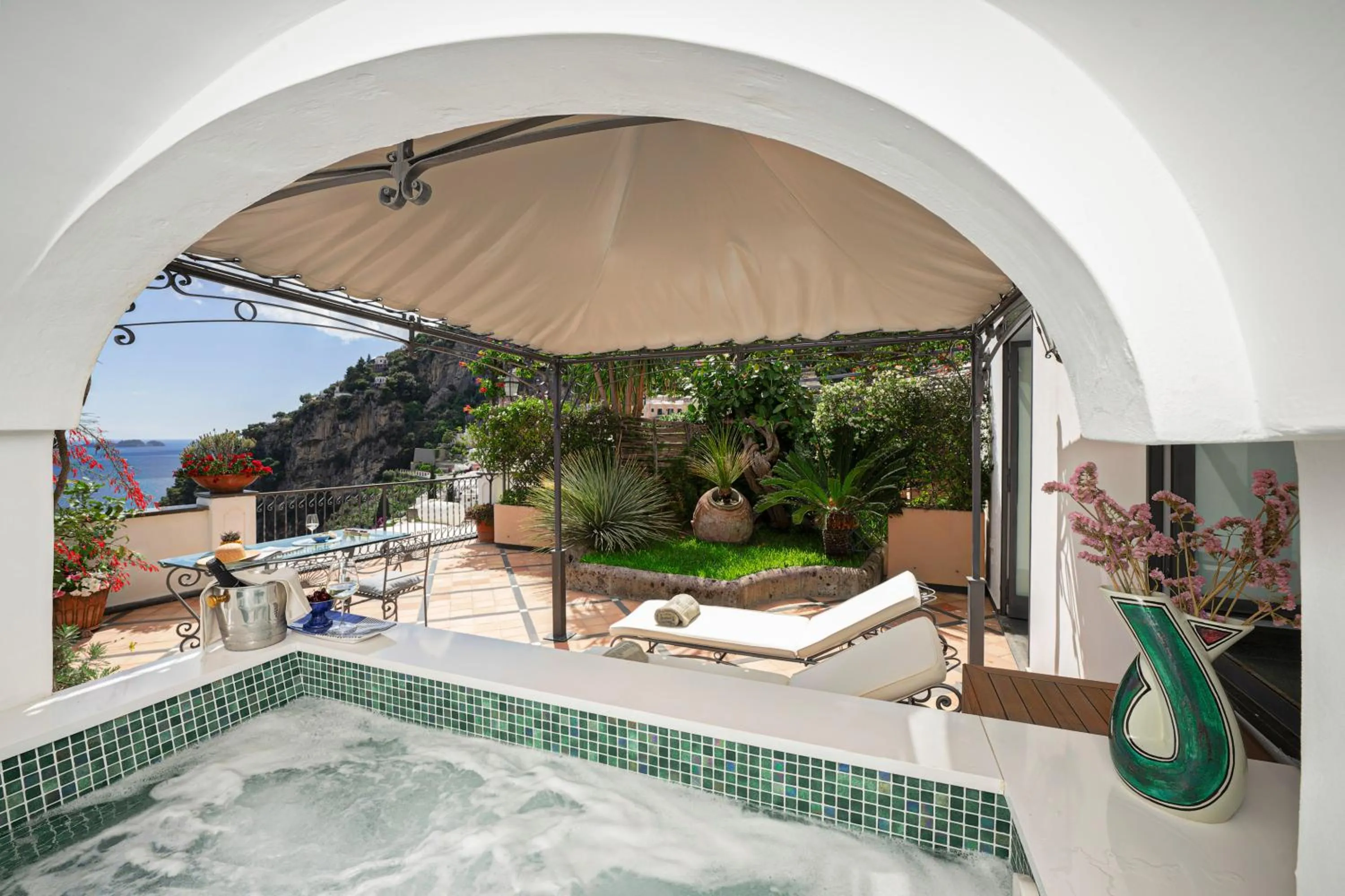 Natural landscape in Hotel Punta Regina