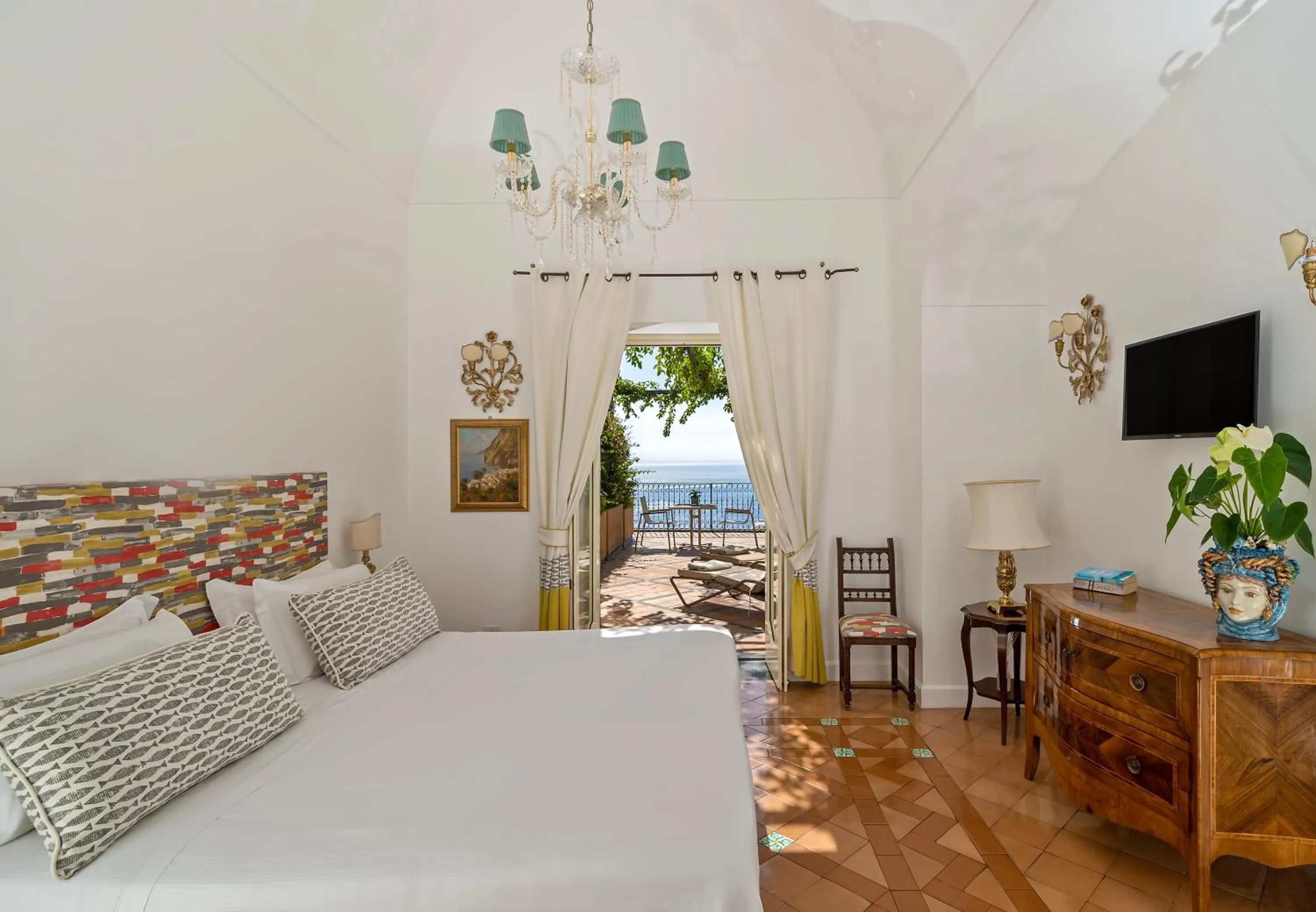 Bed in Hotel Punta Regina