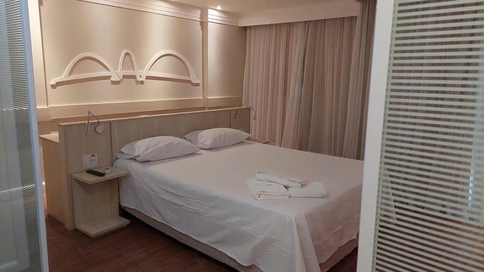 Bedroom, Bed in Hotel Mercure Flat Particular