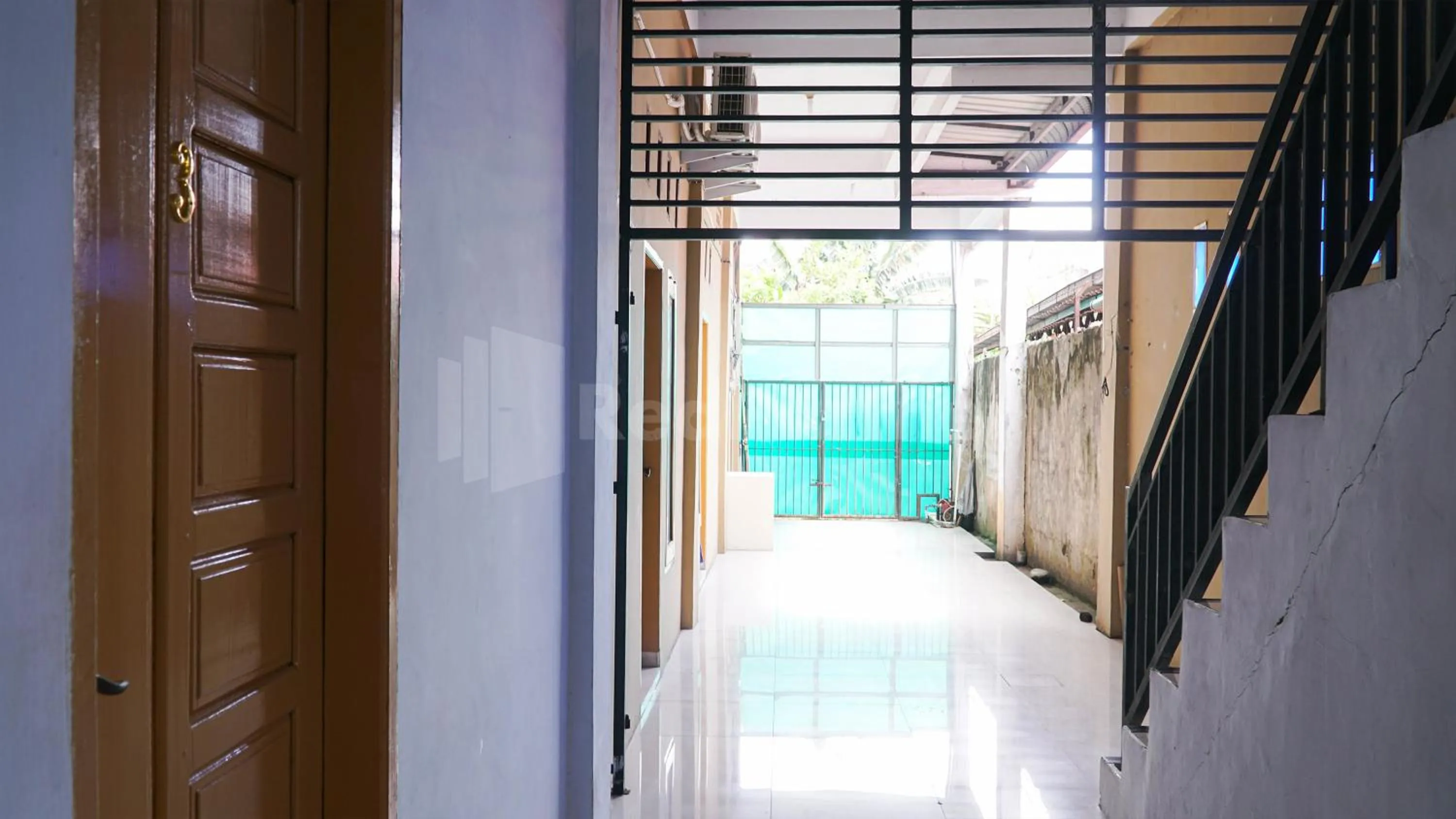 Balcony/Terrace in The Karo's Residence Mitra RedDoorz