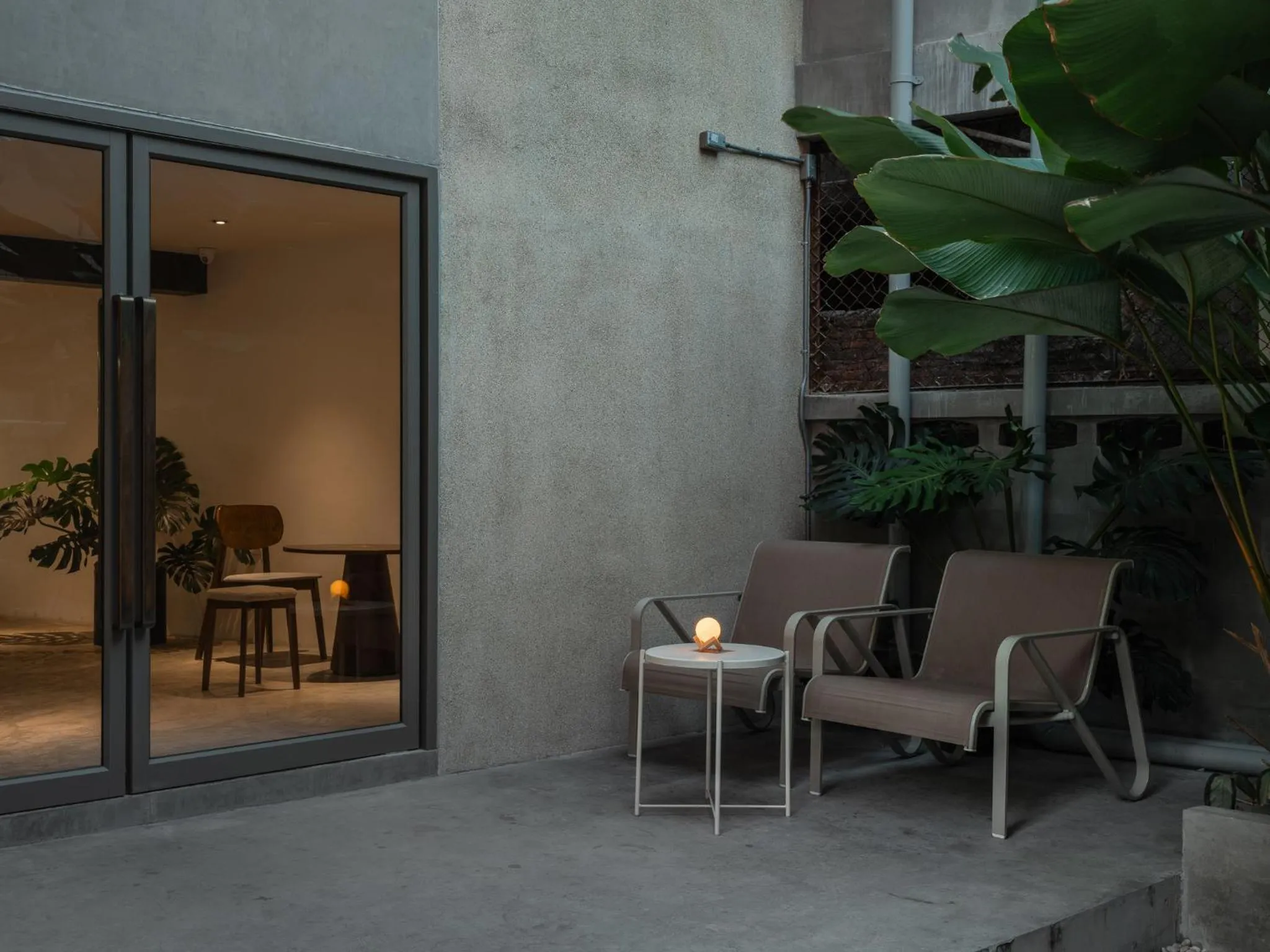 Garden in Nidhra Boutique Hotel Bangkok Sukhumvit