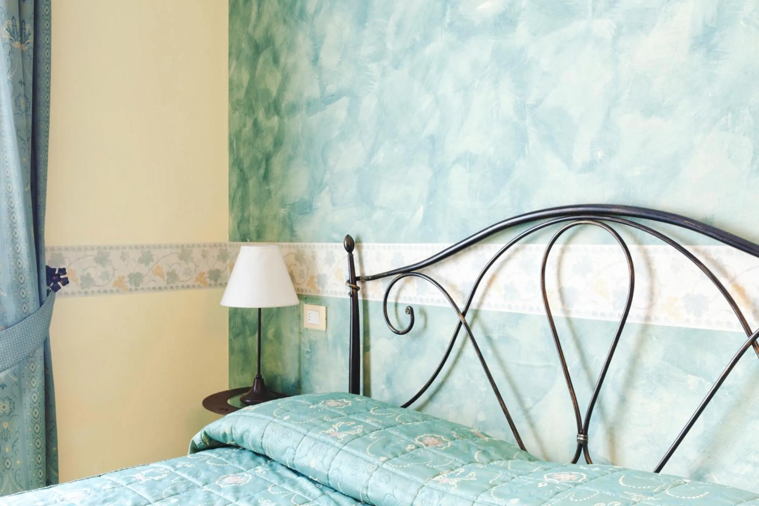 Decorative detail, Bed in Villa Ambrosina