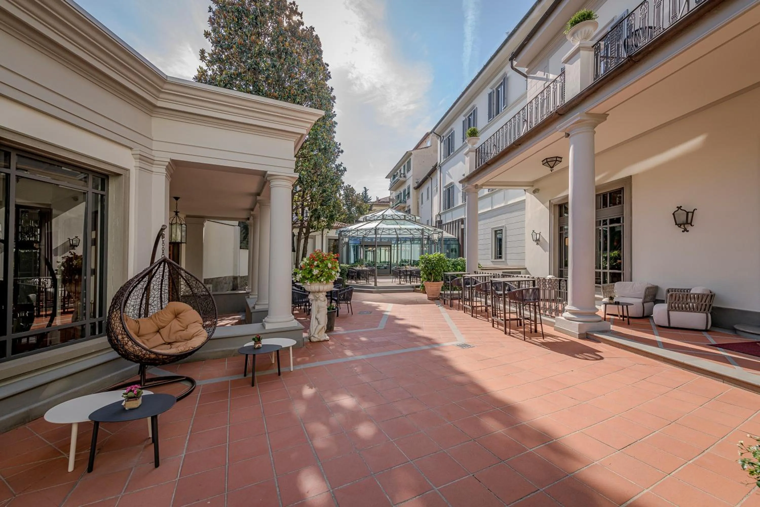 Inner courtyard view in Palazzo Montebello
