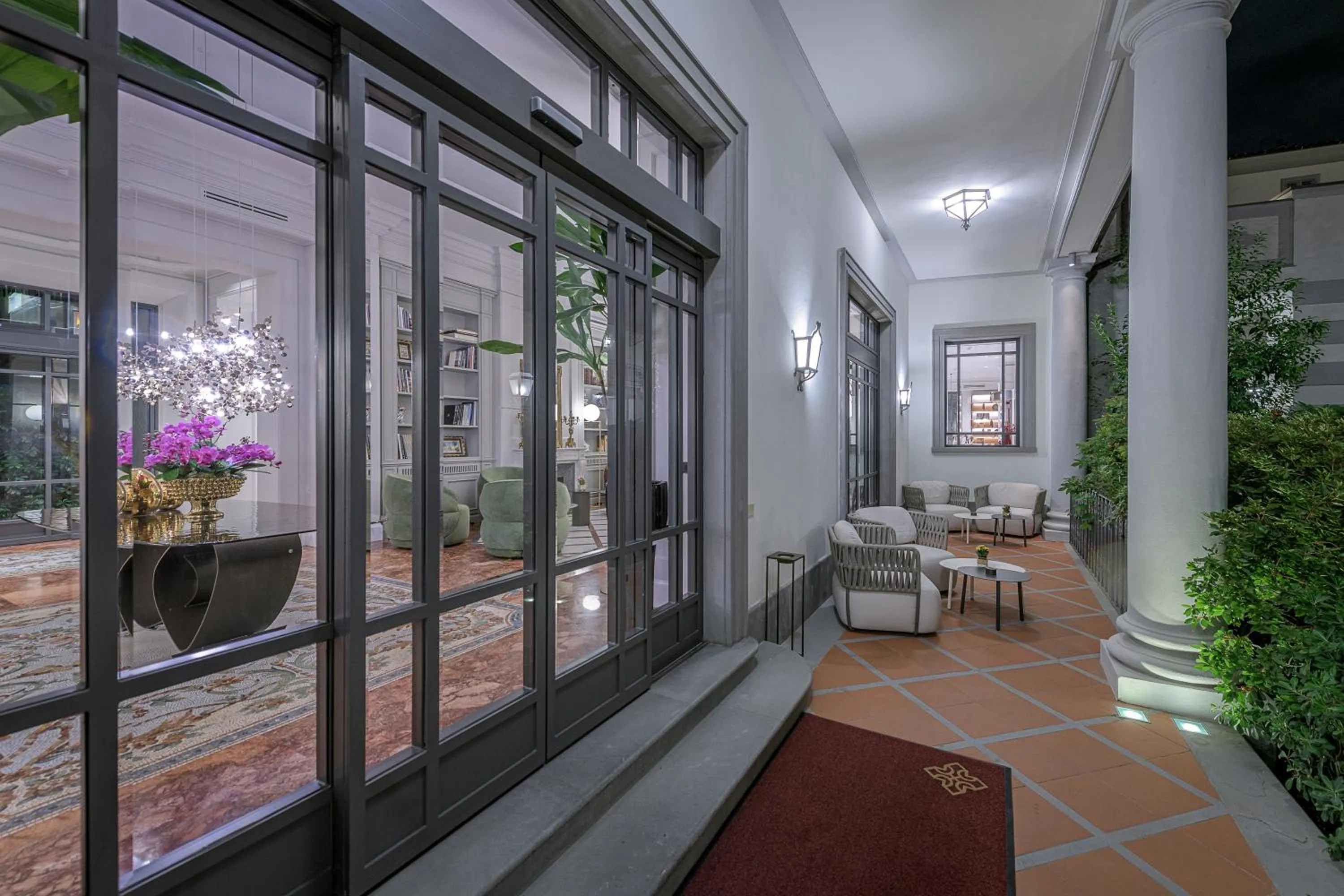 Patio in Palazzo Montebello