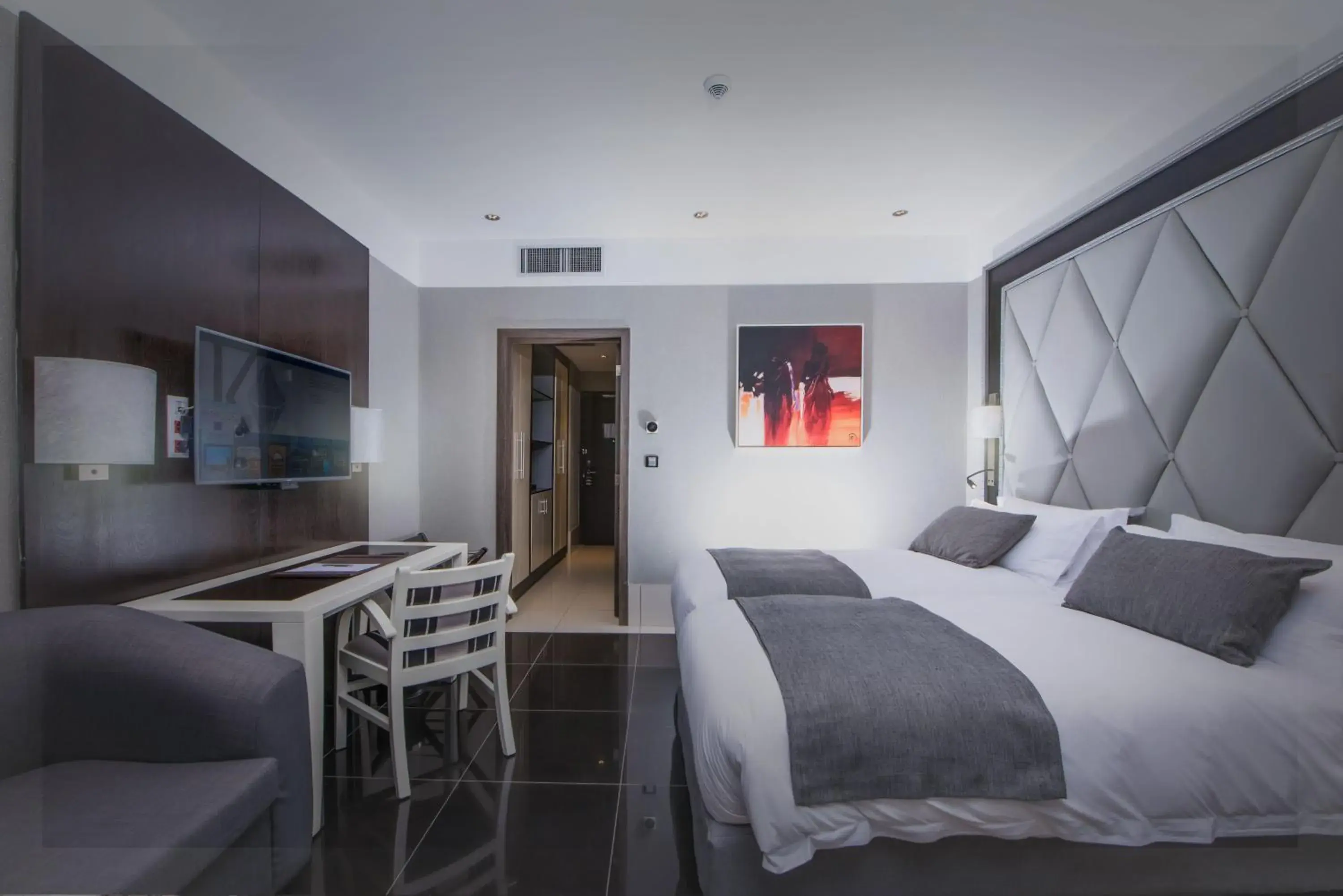 Bed in Krystal Palace Douala Bed in Krystal Palace Douala