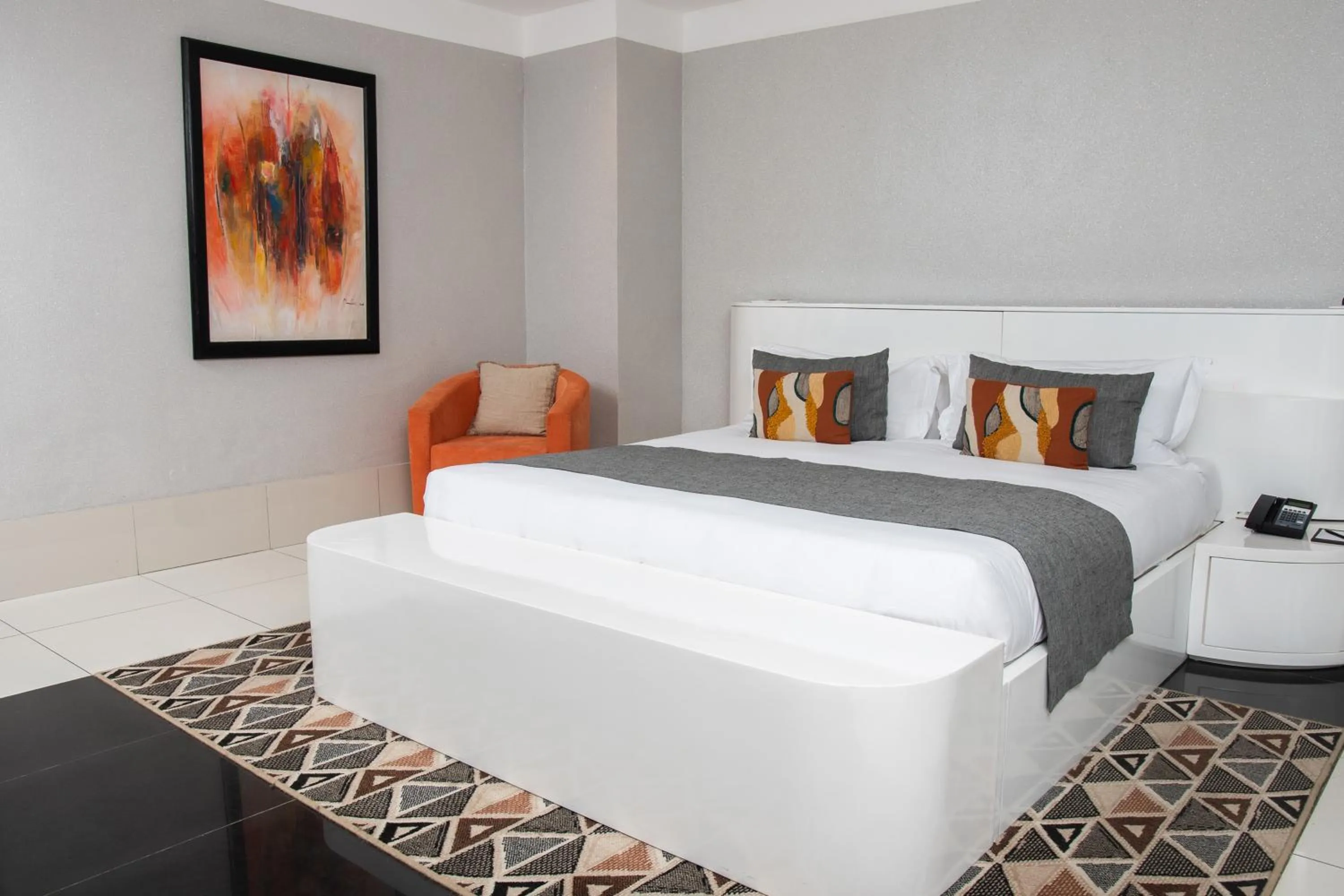 Photo of the whole room in Krystal Palace Douala