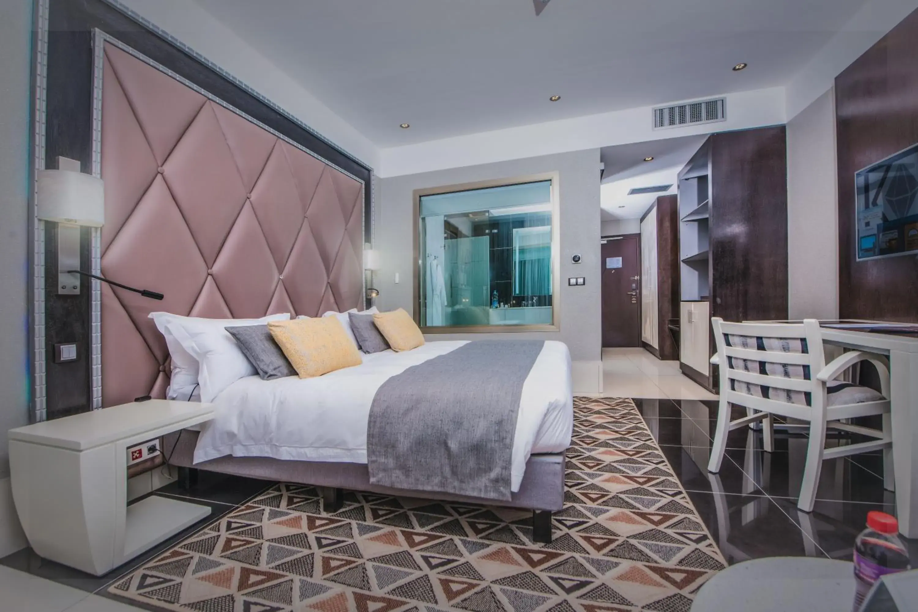 Bedroom, Bed in Krystal Palace Douala Bedroom, Bed in Krystal Palace Douala