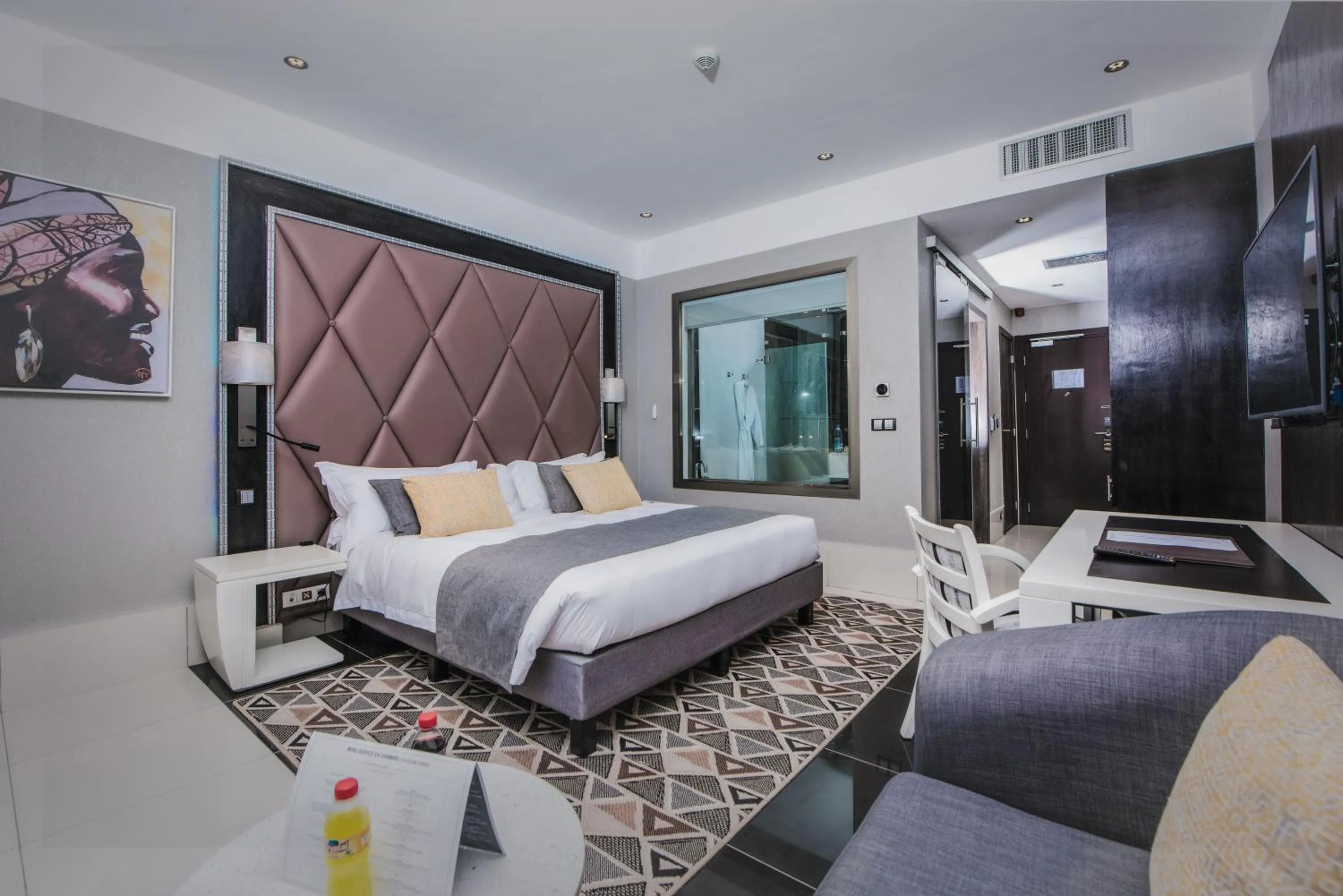 Bed in Krystal Palace Douala