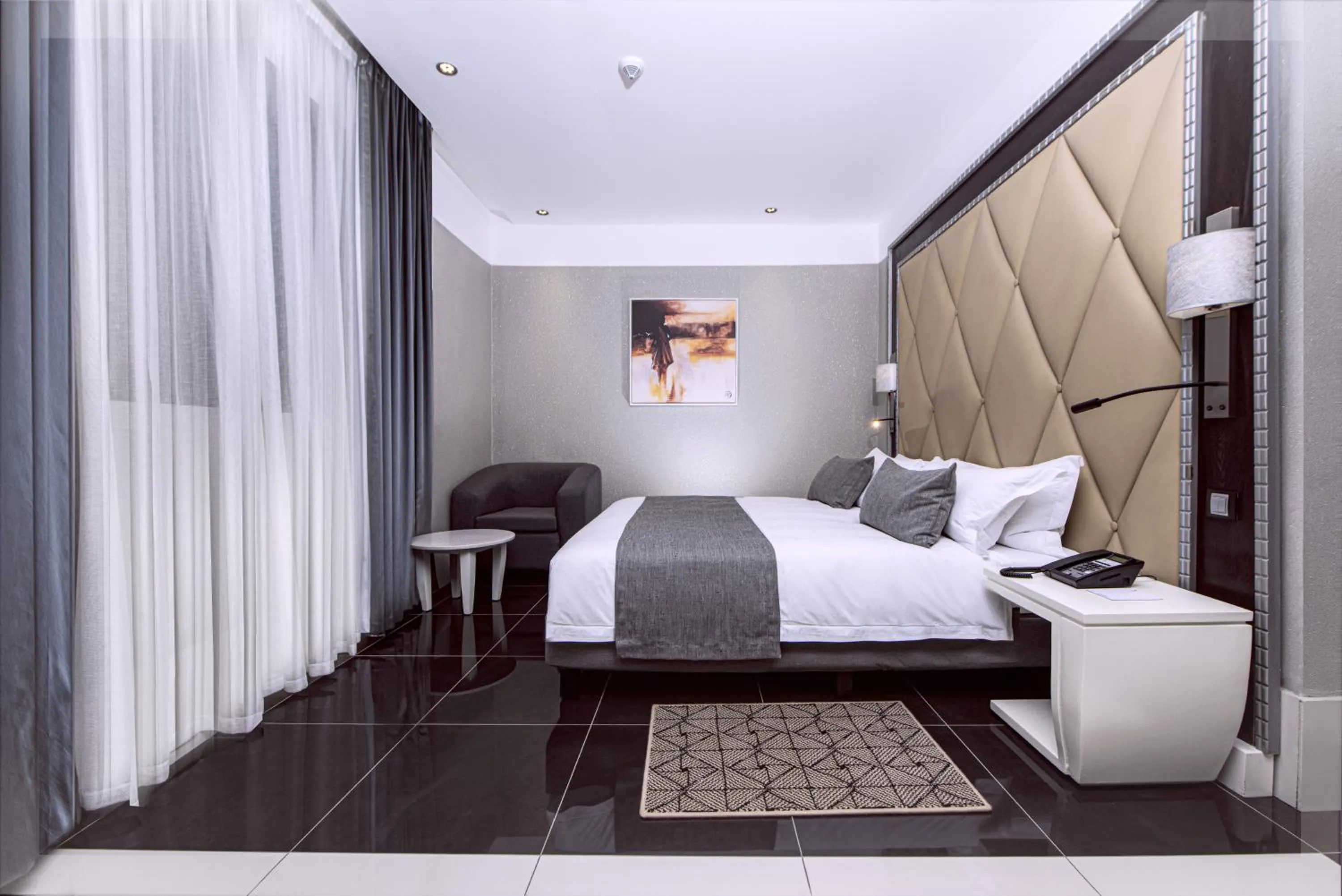 Bed in Krystal Palace Douala